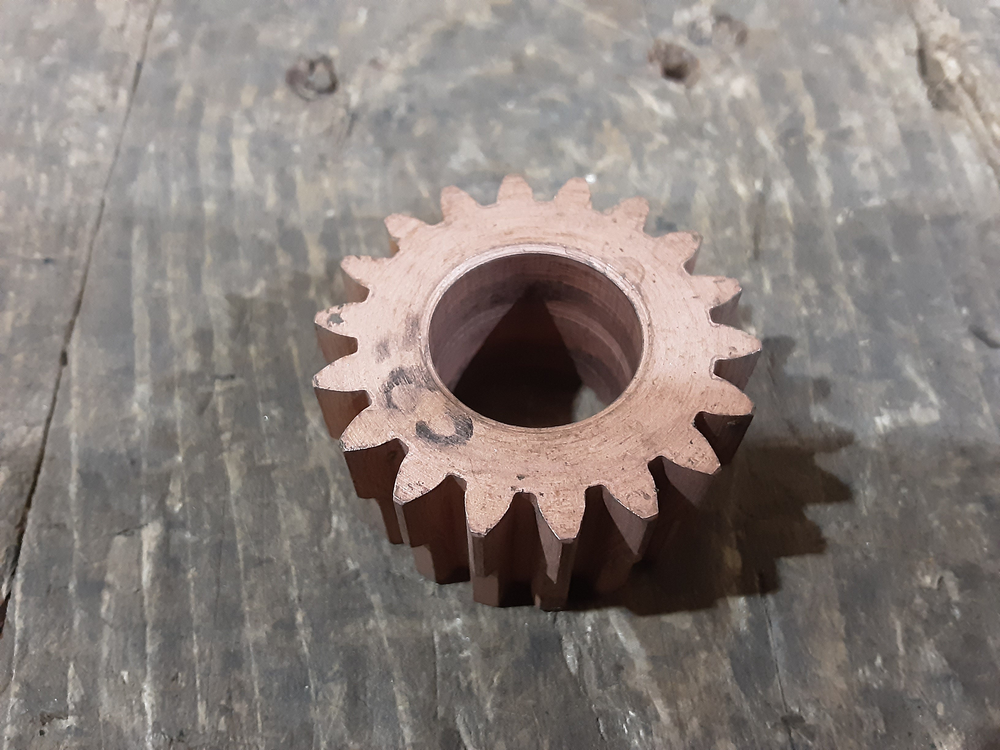 Honda C92 C95 ,Kickstart Pinion, Genuine NOS Honda Part Number 28211-200-000