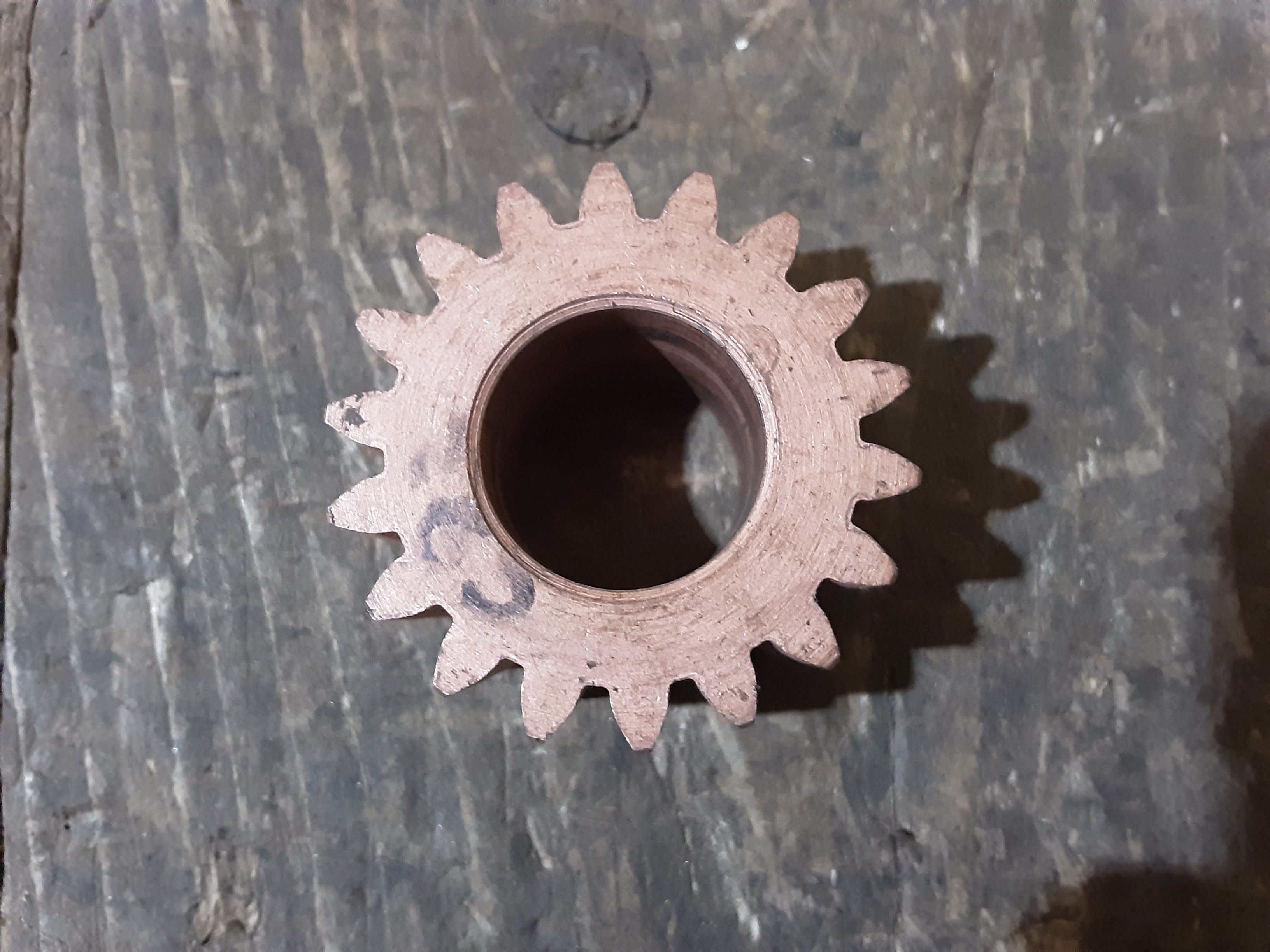Honda C92 C95 ,Kickstart Pinion, Genuine NOS Honda Part Number 28211-200-000