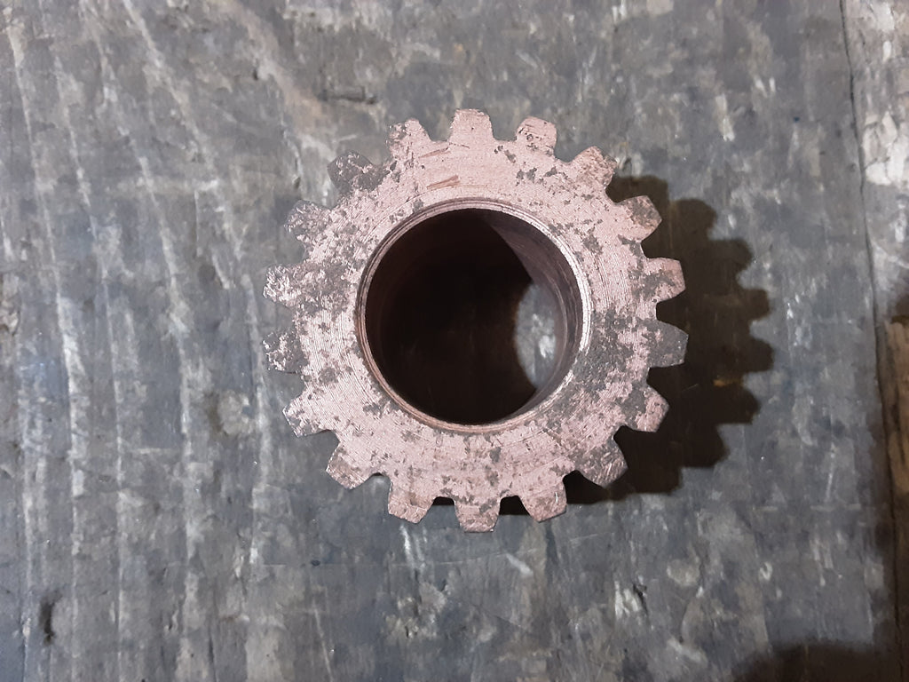 Honda C92 C95 ,Kickstart Pinion, Genuine NOS Honda Part Number 28211-200-000