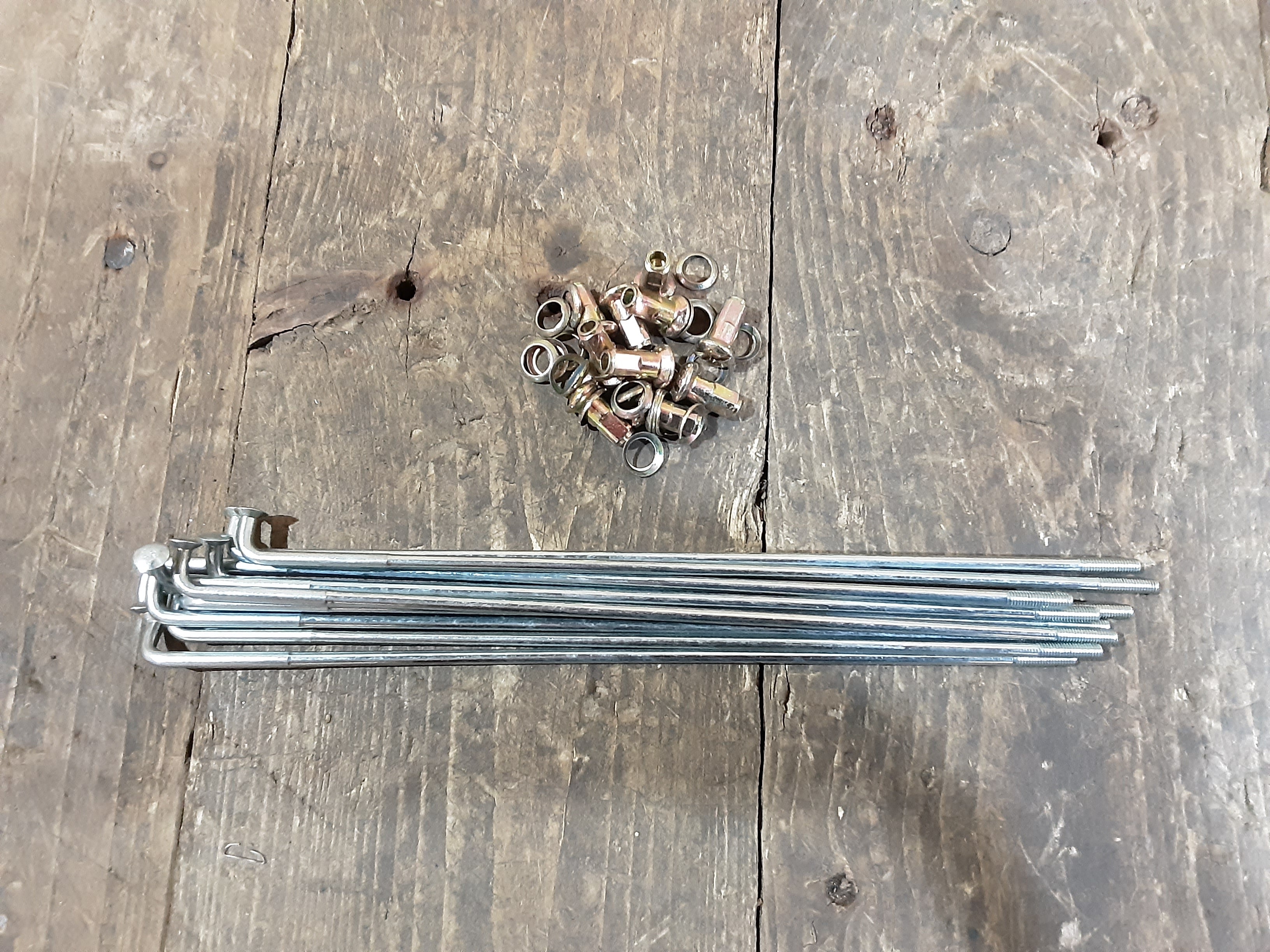 Honda CB200 ,Spoke B with Nipples, Genuine NOS Honda Part Number 97718-5224010.