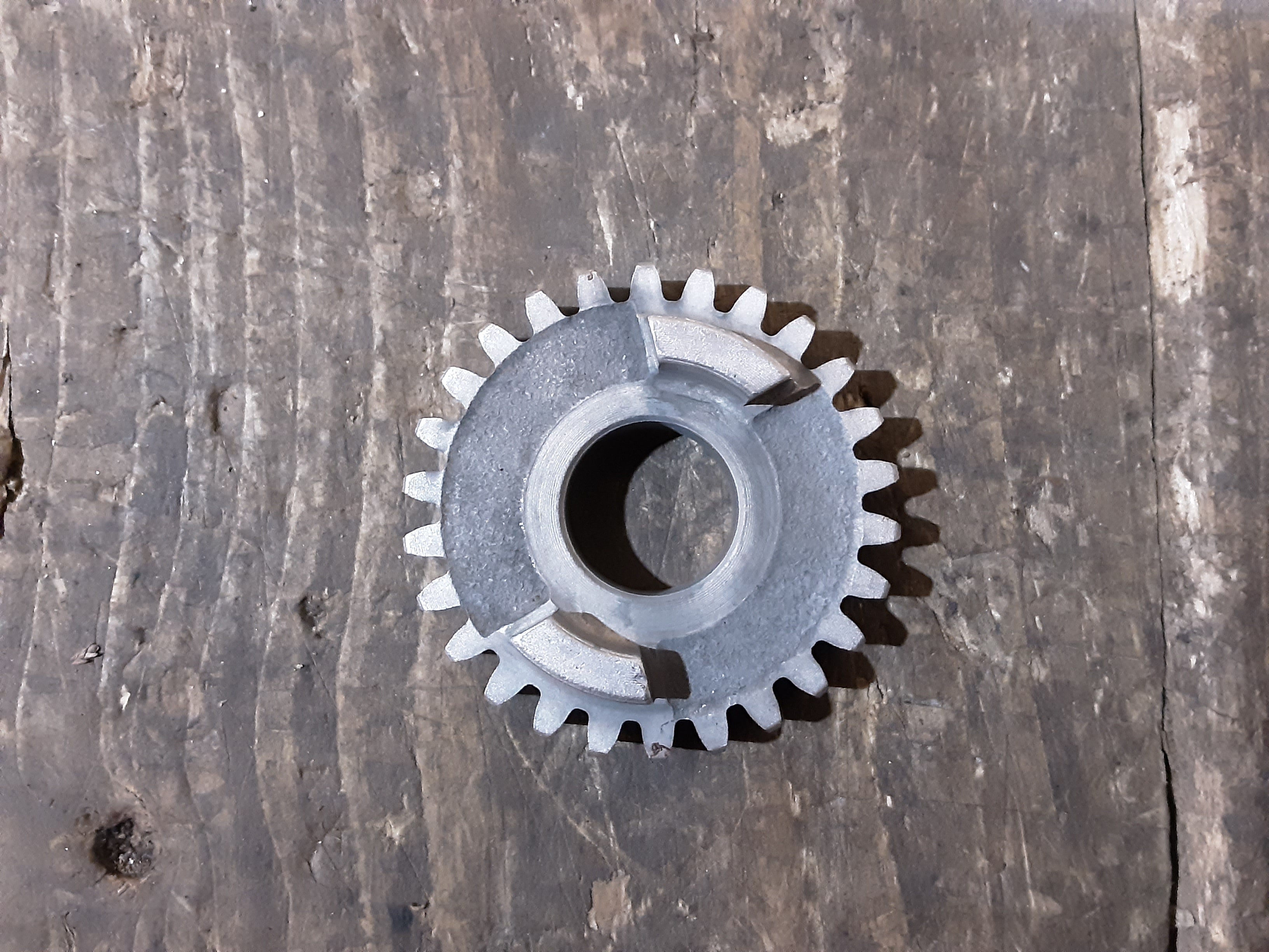 Honda S50 65 ,Drive Gear 3rd, Genuine NOS Honda Part Number 23461-035-810.