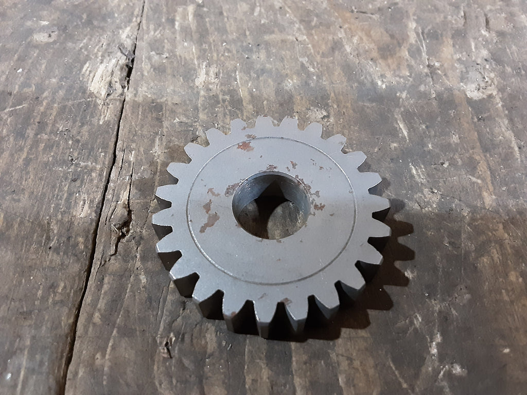 Honda CM90 ,Transmission Top Gear, Genuine NOS Honda Part Number 23451-034-000