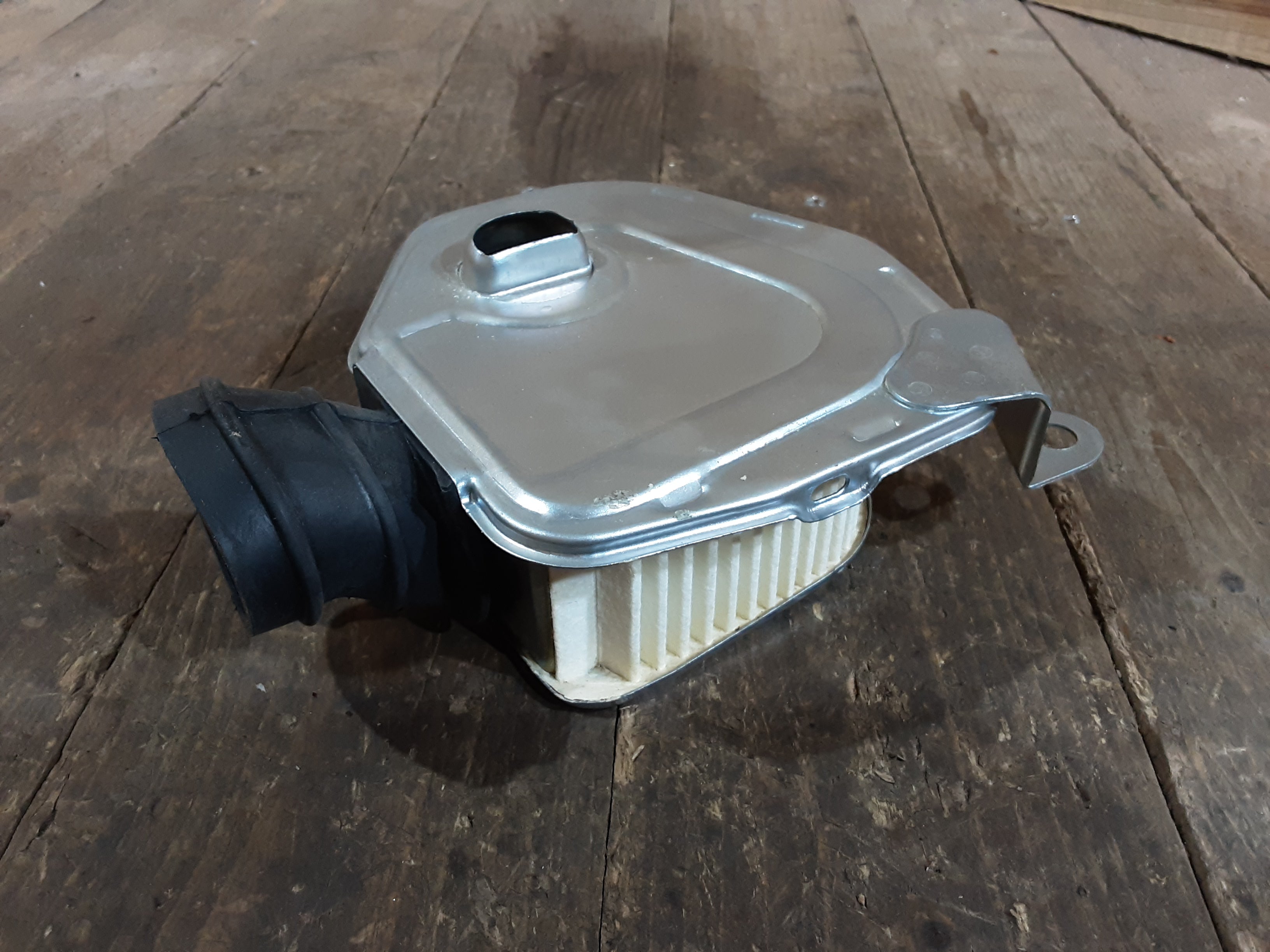 Honda CB250 CB360 CL360 ,Air Filter Element, NOS Honda Part Number 17310-369-000