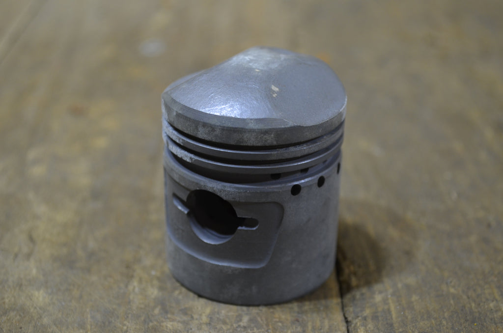Honda CB92 Benly ,Piston 0.25 Oversize, Genuine NOS Honda Part Number CB921-360-DS1