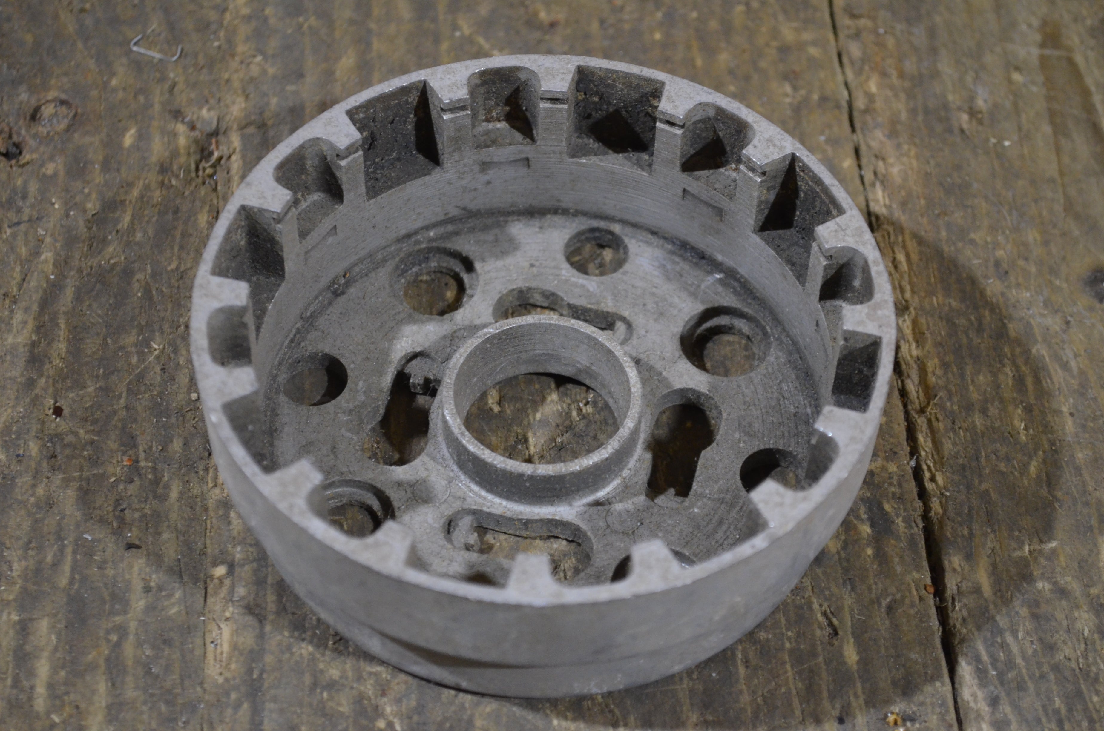 Honda C100 C310A CZ100, Outer Clutch, Good Used Condition 22100-001-080