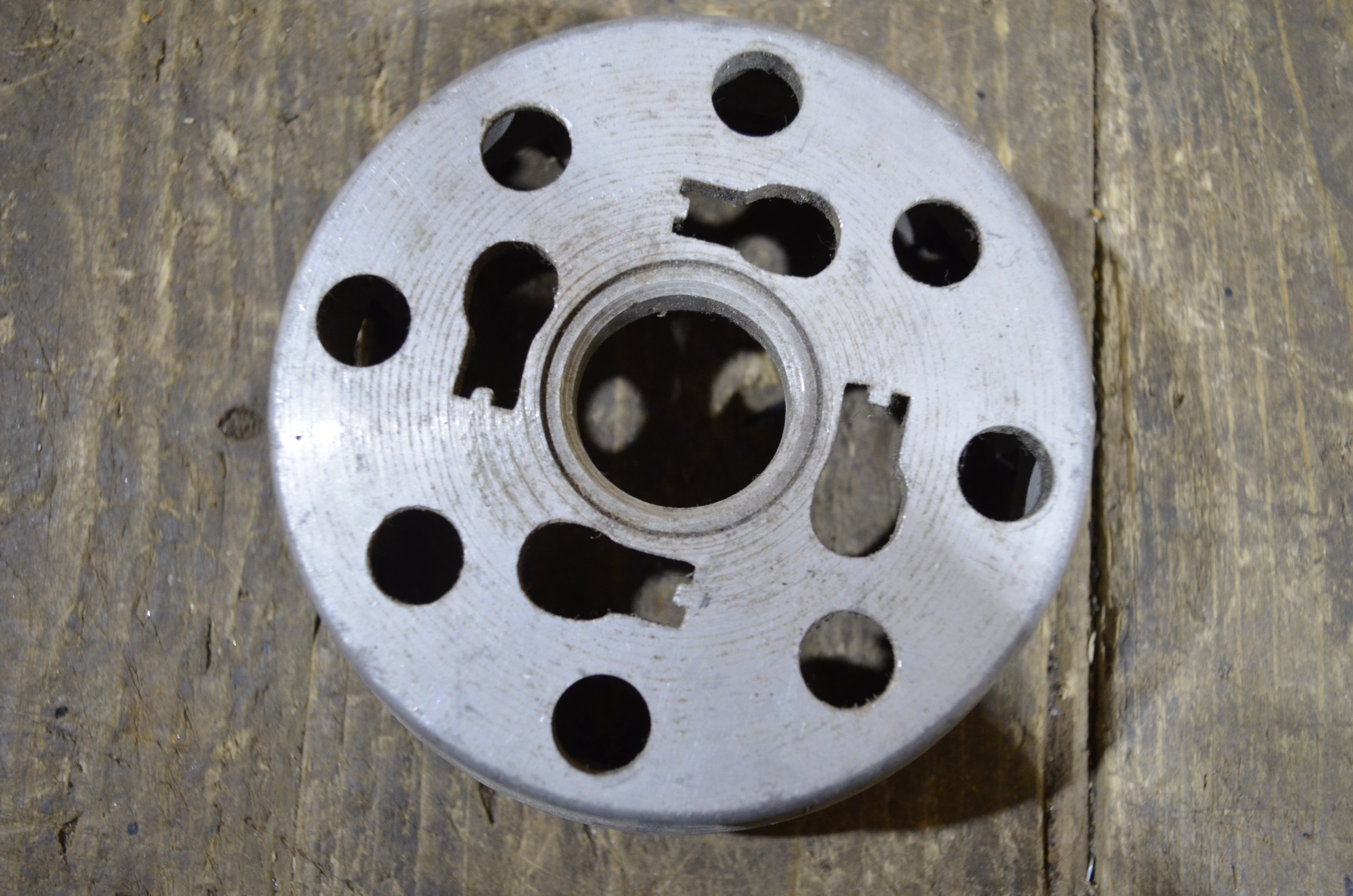 Honda C100 C310A CZ100, Outer Clutch, Good Used Condition 22100-001-080