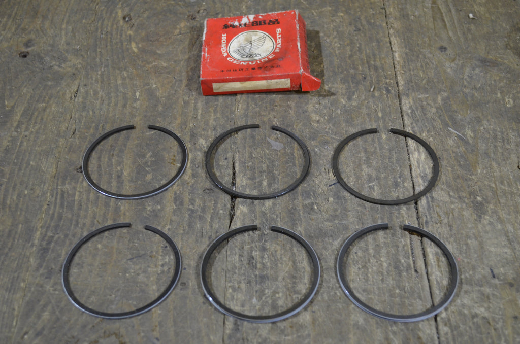 Honda CB450 ,Piston Rings (0.25), Genuine NOS Honda Part Number 13021-283-000