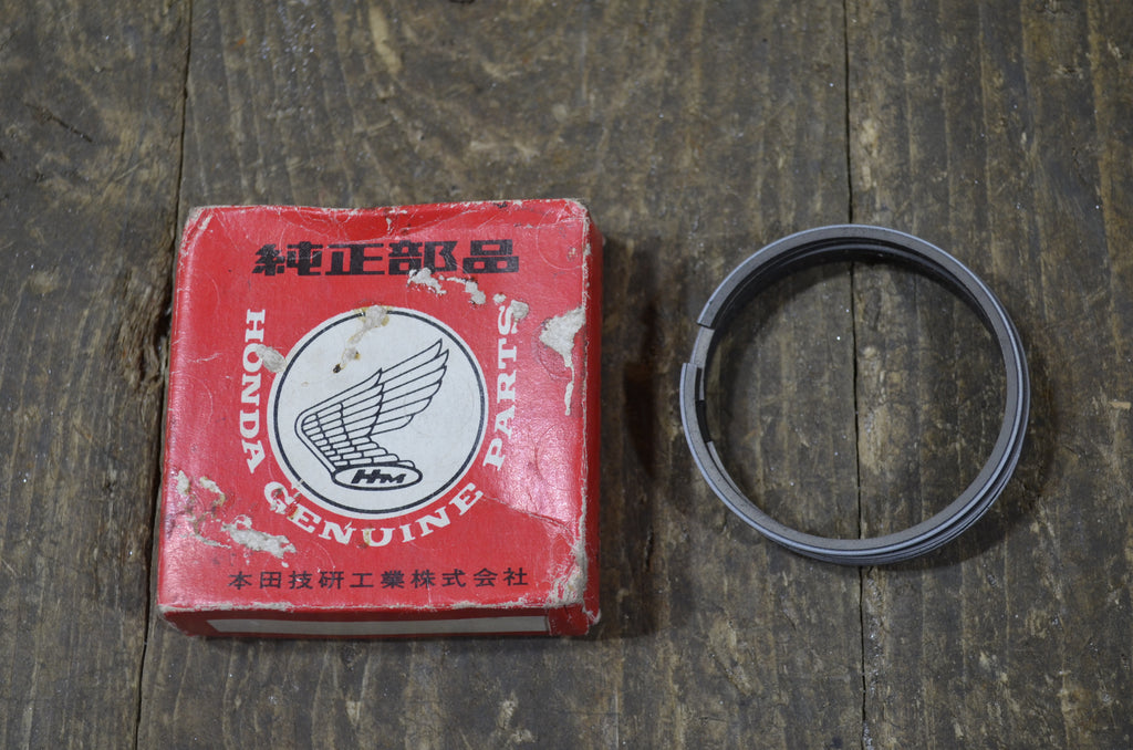 Honda C72 CB72 CL72 ,1.00 Oversize Piston Rings, Genuine NOS Part Number 13052-268-000