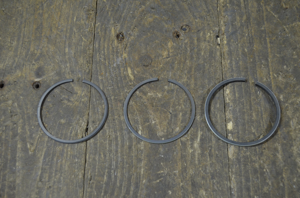 Honda CB750 ,Piston Rings 0.5 Oversize, Genuine NOS Honda Part Number 13031-300-013