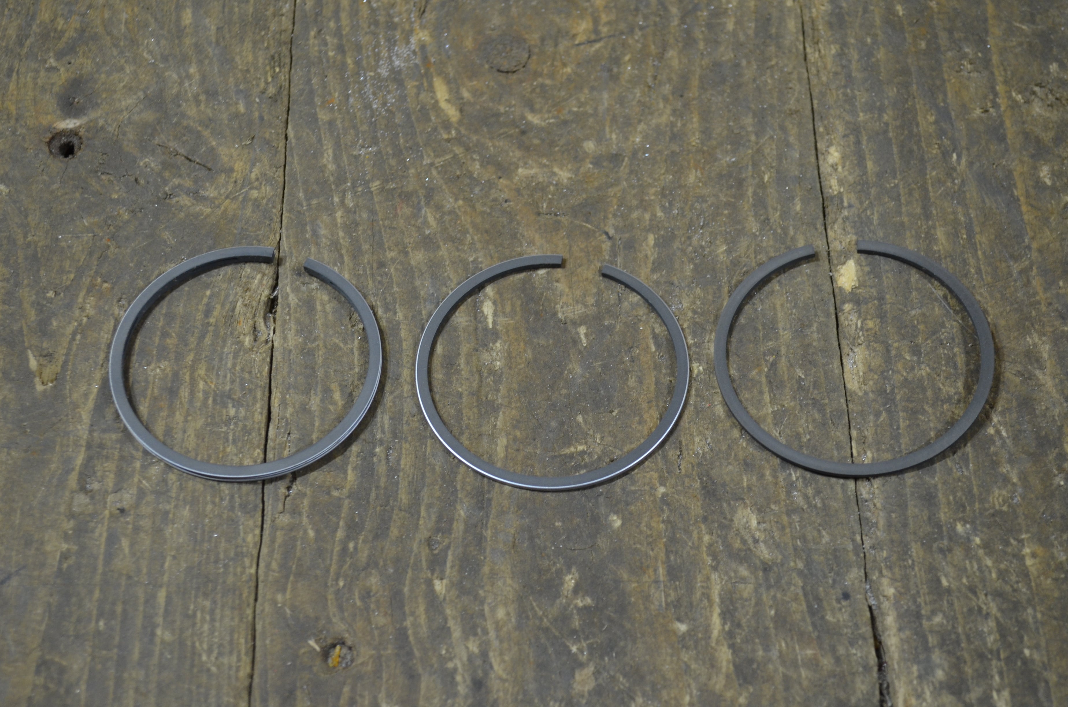 Honda CB250 ,Std Size Piston Ring, Genuine NOS Honda Part Number 13011-286-013