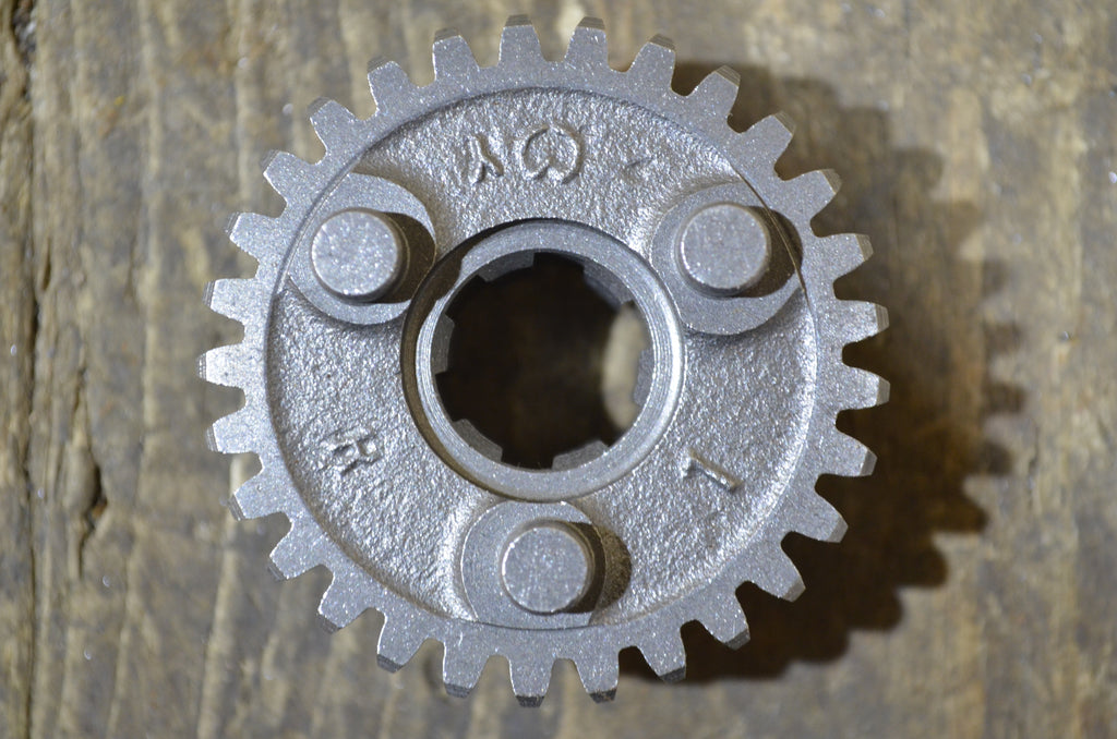 Honda S50 S65 ,Mainshaft Gear, Genuine NOS Honda Part Number 23441-035-810.