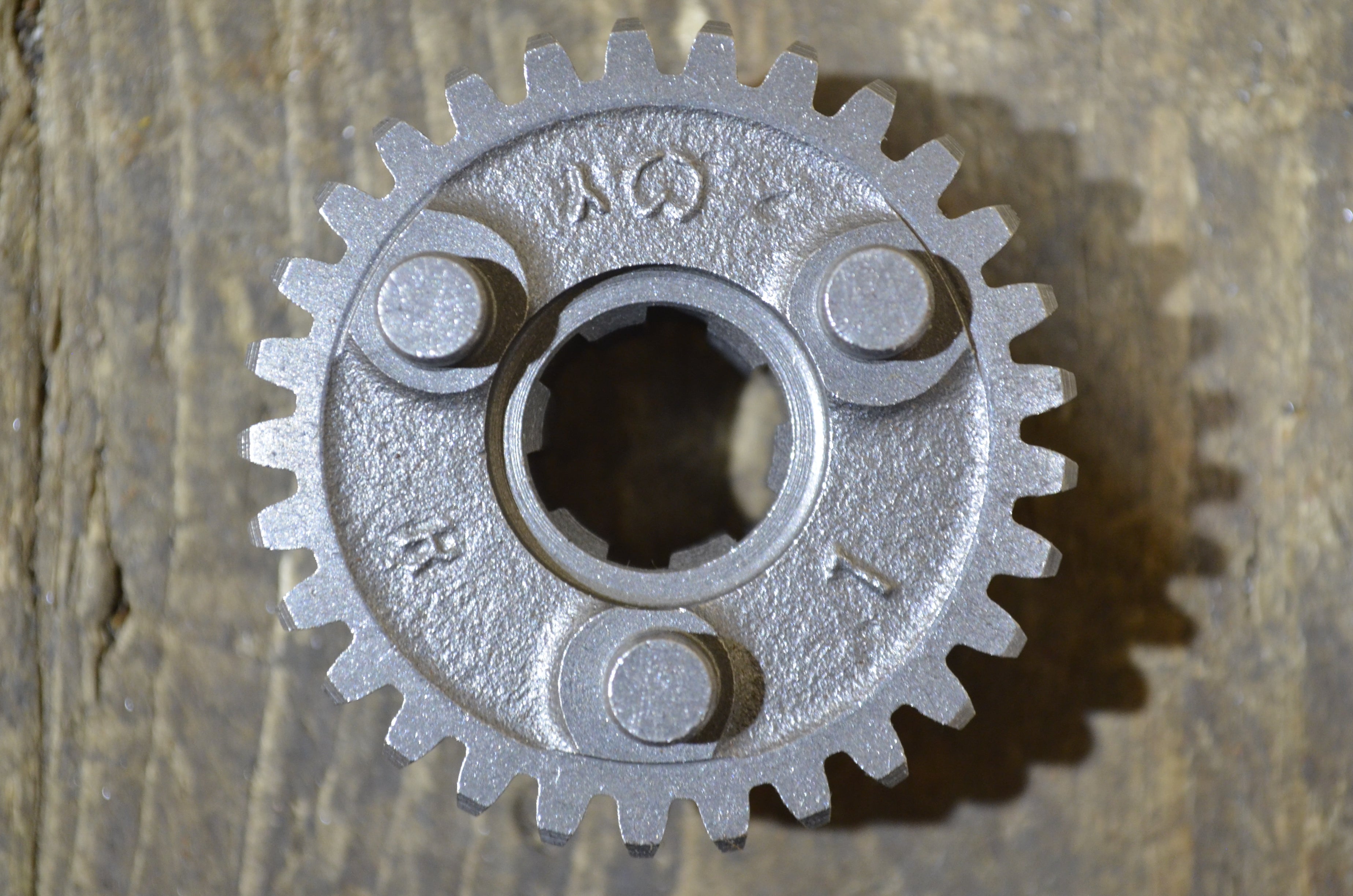Honda S50 S65 ,Mainshaft Gear, Genuine NOS Honda Part Number 23441-035-810.