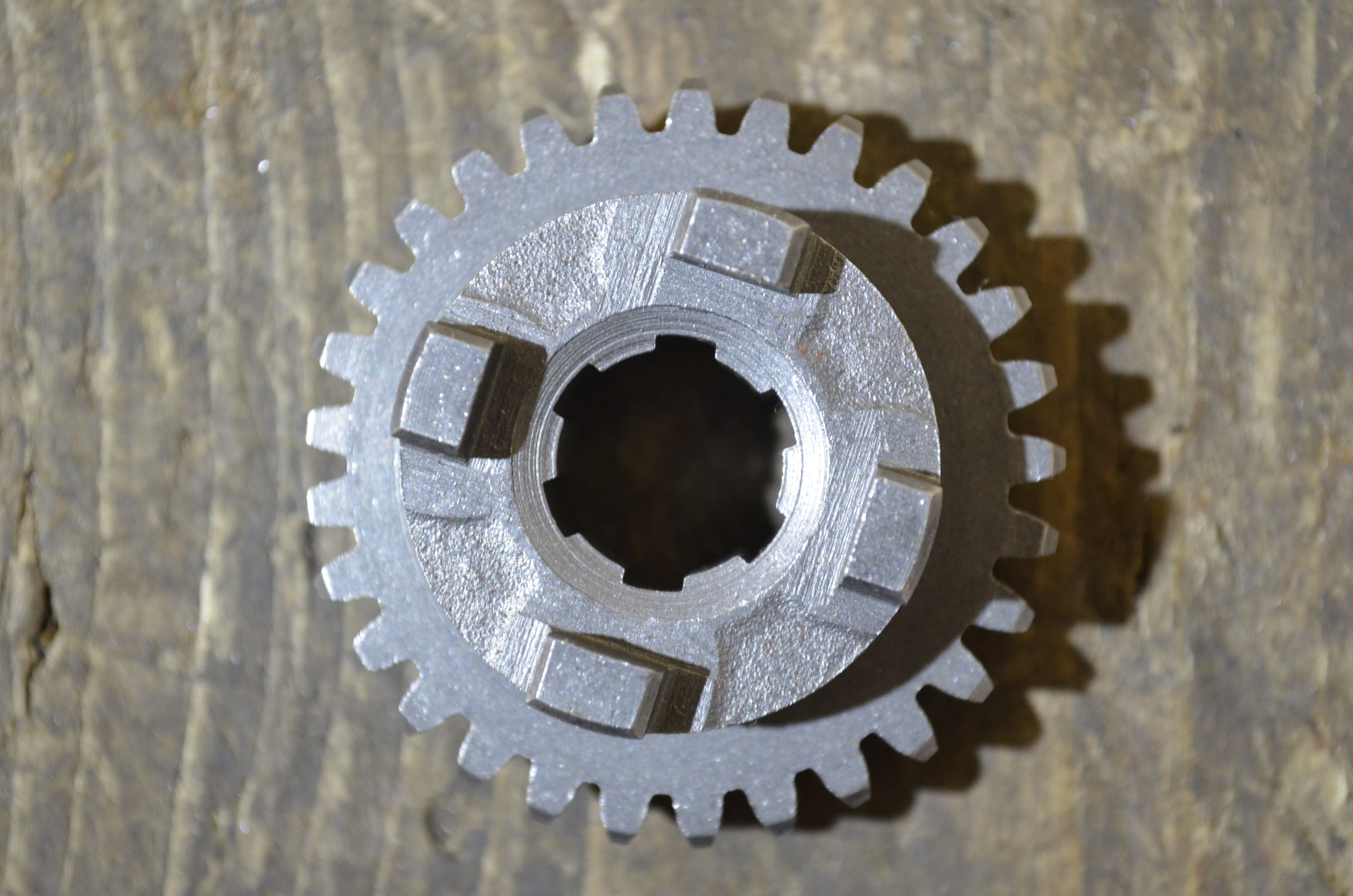 Honda S50 S65 ,Mainshaft Gear, Genuine NOS Honda Part Number 23441-035-810.