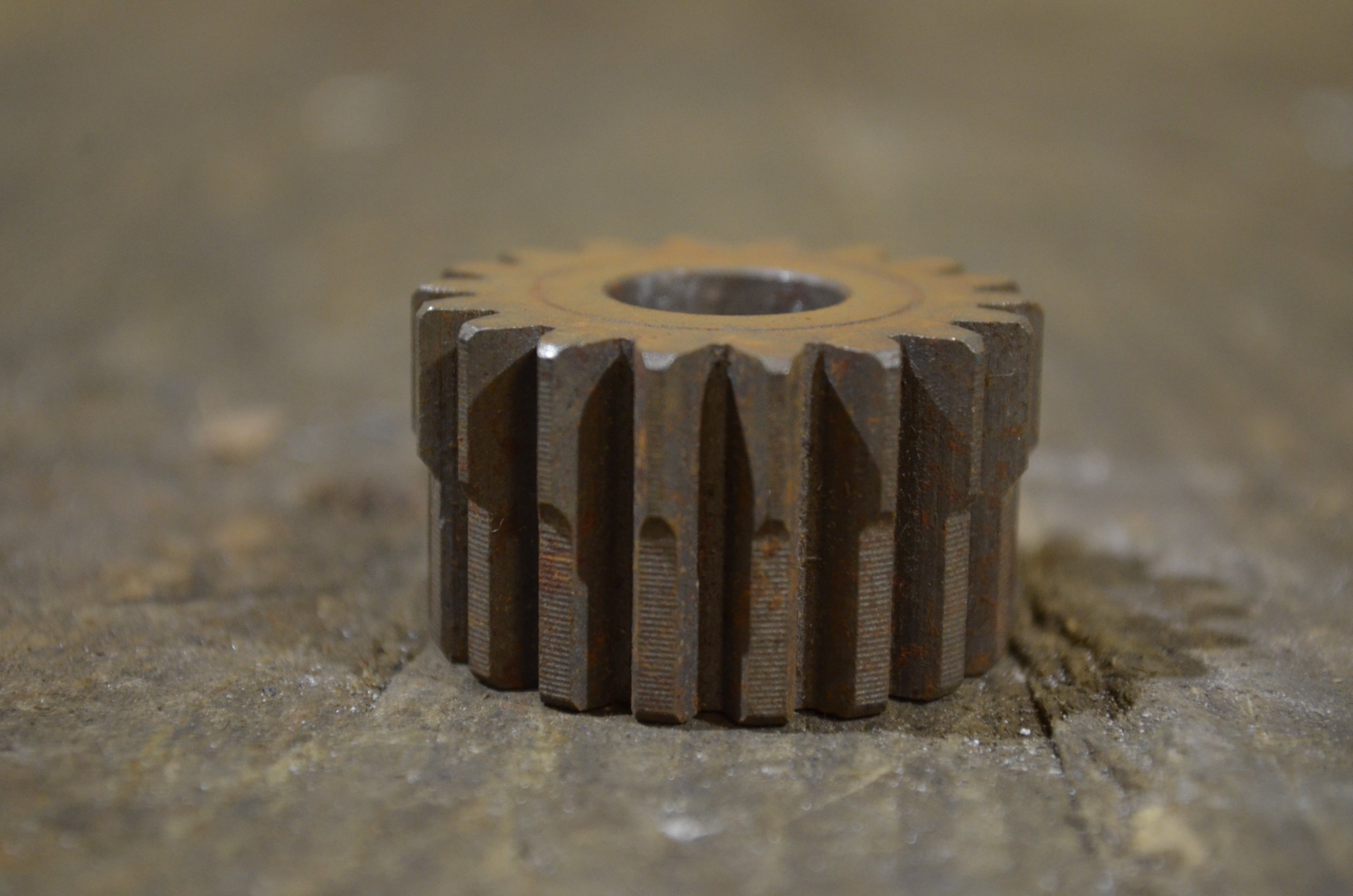 Honda C100 ,Kick Starter Pinion, Shop Spoiled NOS Honda Part Number 28211-001-020