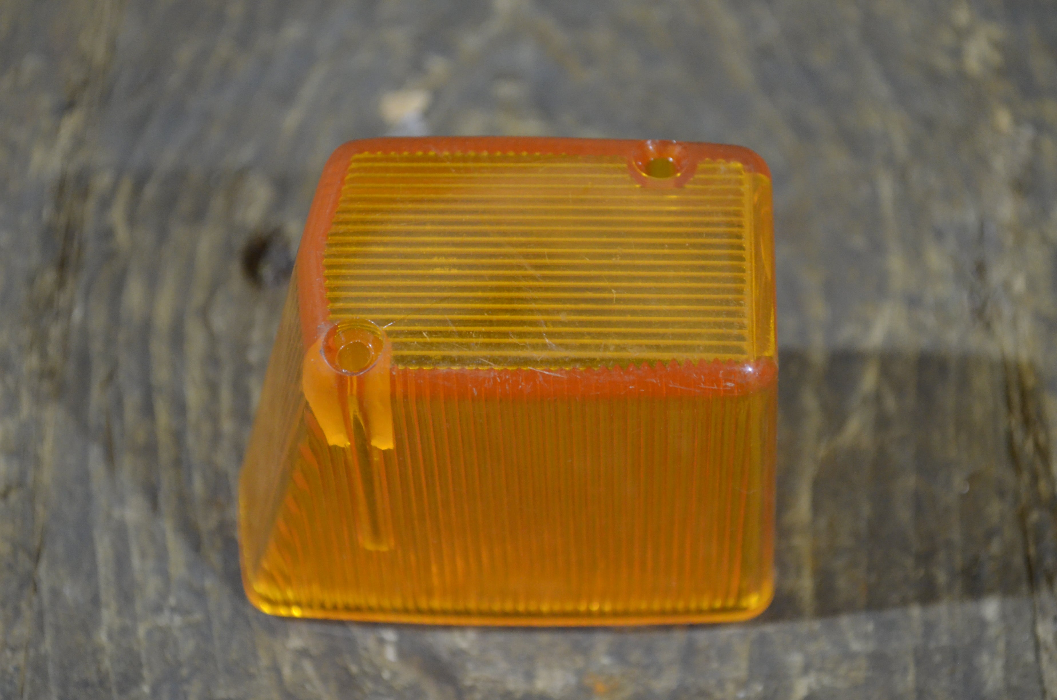 Honda C72 C77 C78,Left Rear Indicator Lens, Genuine NOS Part Number 33652-271-000