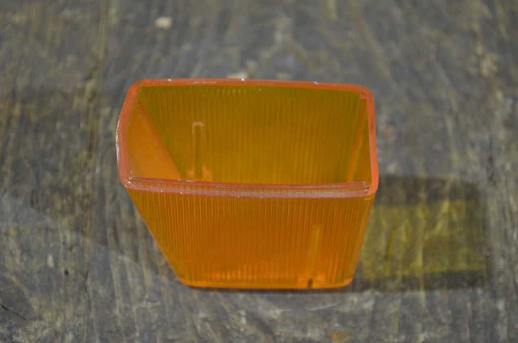 Honda C72 C77 C78,Left Rear Indicator Lens, Genuine NOS Part Number 33652-271-000