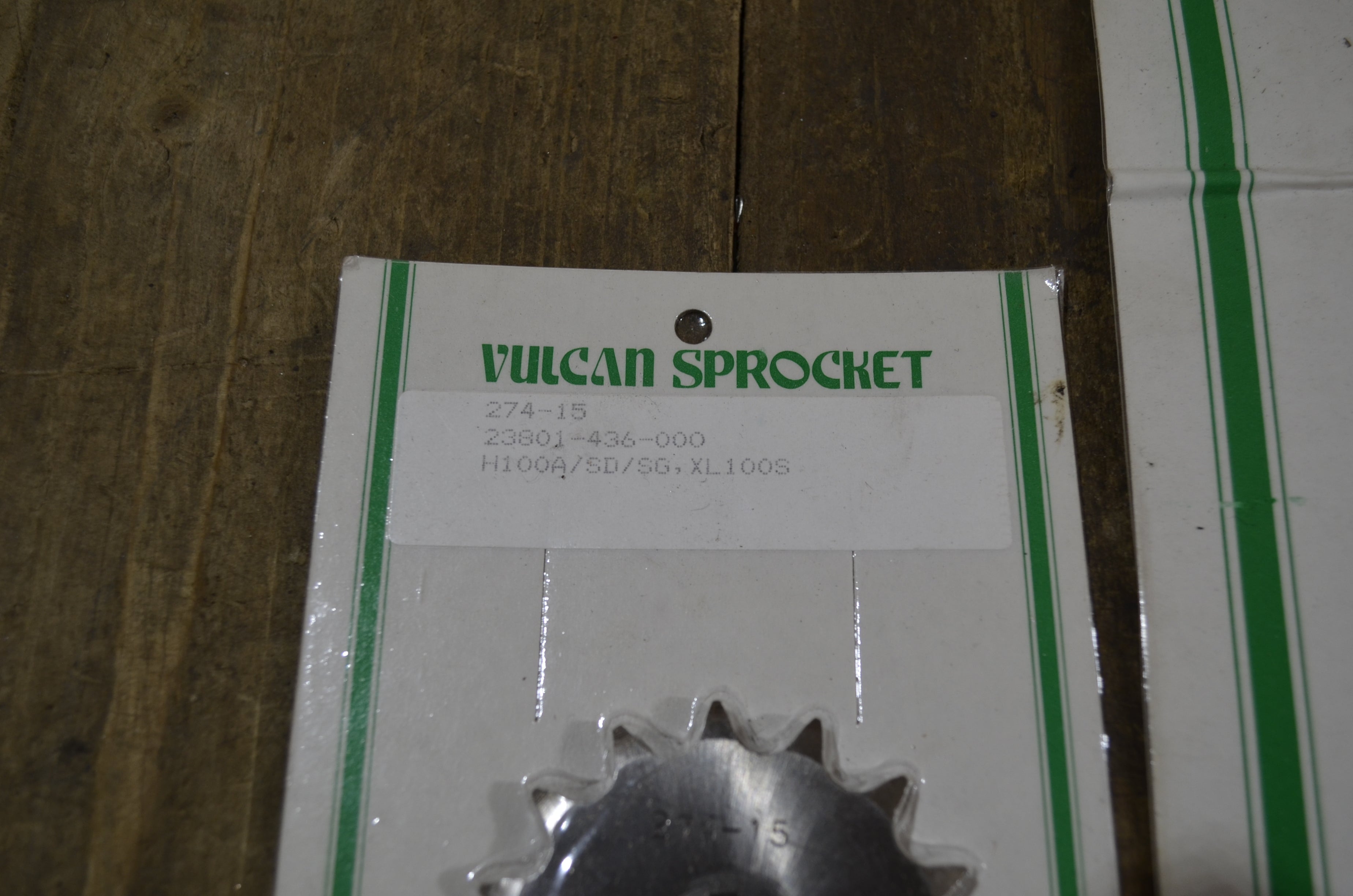 Honda H100 CG125, Front and Rear Sprocket Kit, Honda Part Numbers 41201-397-600/41201-418-710/23801-436-000