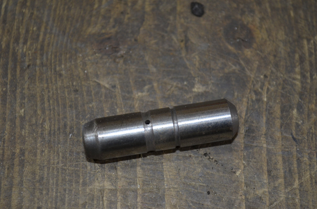 Honda C72 C77 C78 CA72 ,Valve Guide, Genuine NOS Honda Part Number 12021-259-000
