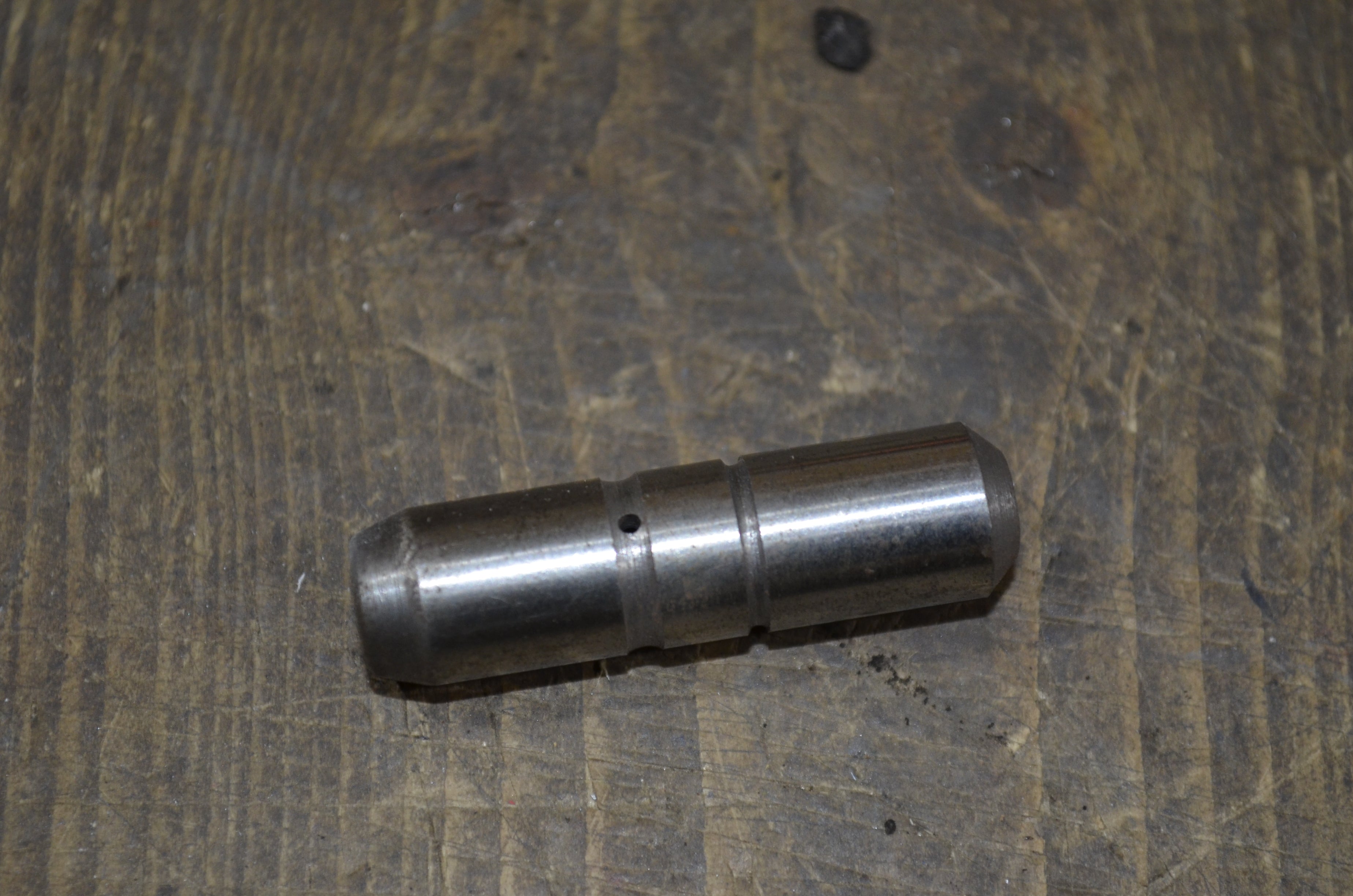 Honda C72 C77 C78 CA72 ,Valve Guide, Genuine NOS Honda Part Number 12021-259-000