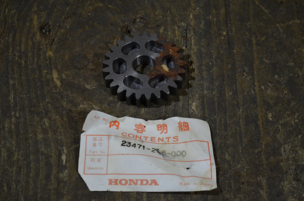 Honda CB125 CB160 CD125 ,25T Top Gear, Genuine NOS Honda Part Number 23471-216-000