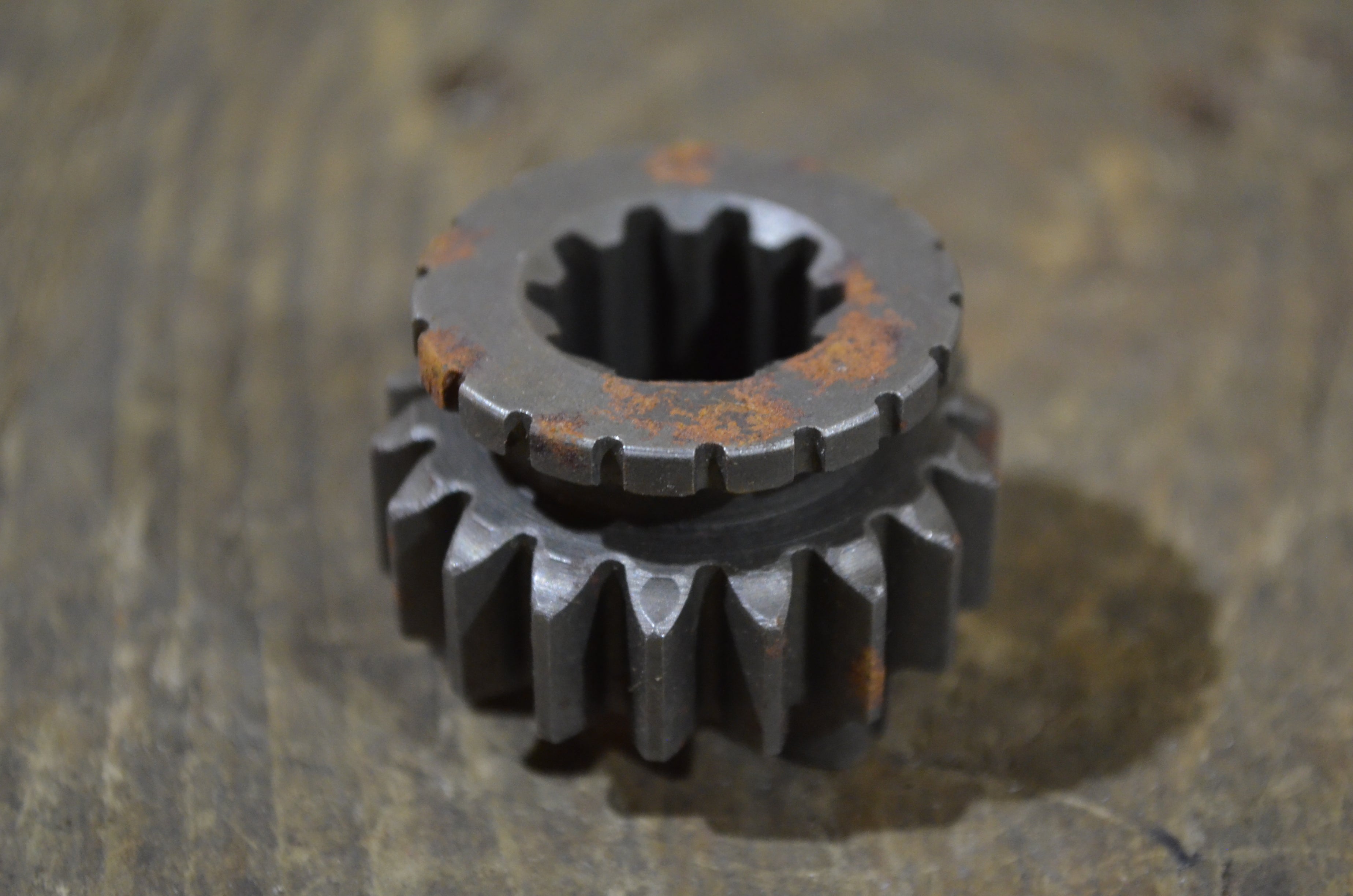 Honda C90 CM91 ,18T 2nd Gear, Genuine NOS Honda Part Number 23431-046-000