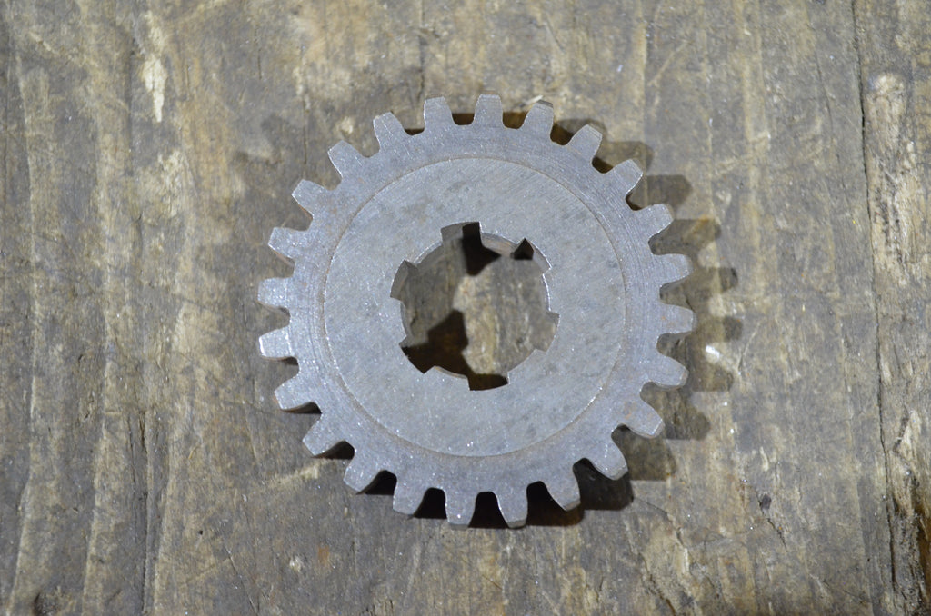 Honda CZ100  ,24T Gear Top, Genuine NOS Honda Part Number C1002312A