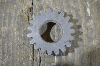 Honda C110/C115/CA110, M 19T Second Gear, NOS