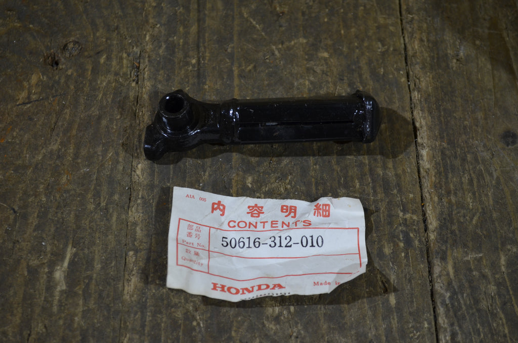 Honda CD125T CD185T,Right Side Foot Rest, Genuine NOS Part Number 50616-312-010