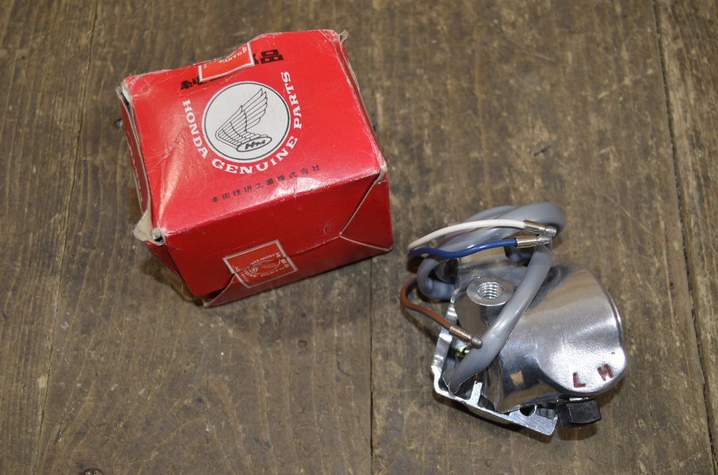 Honda CD125A ,Lighting Dimer Switch, Genuine NOS Honda Part Number 35300-242-621
