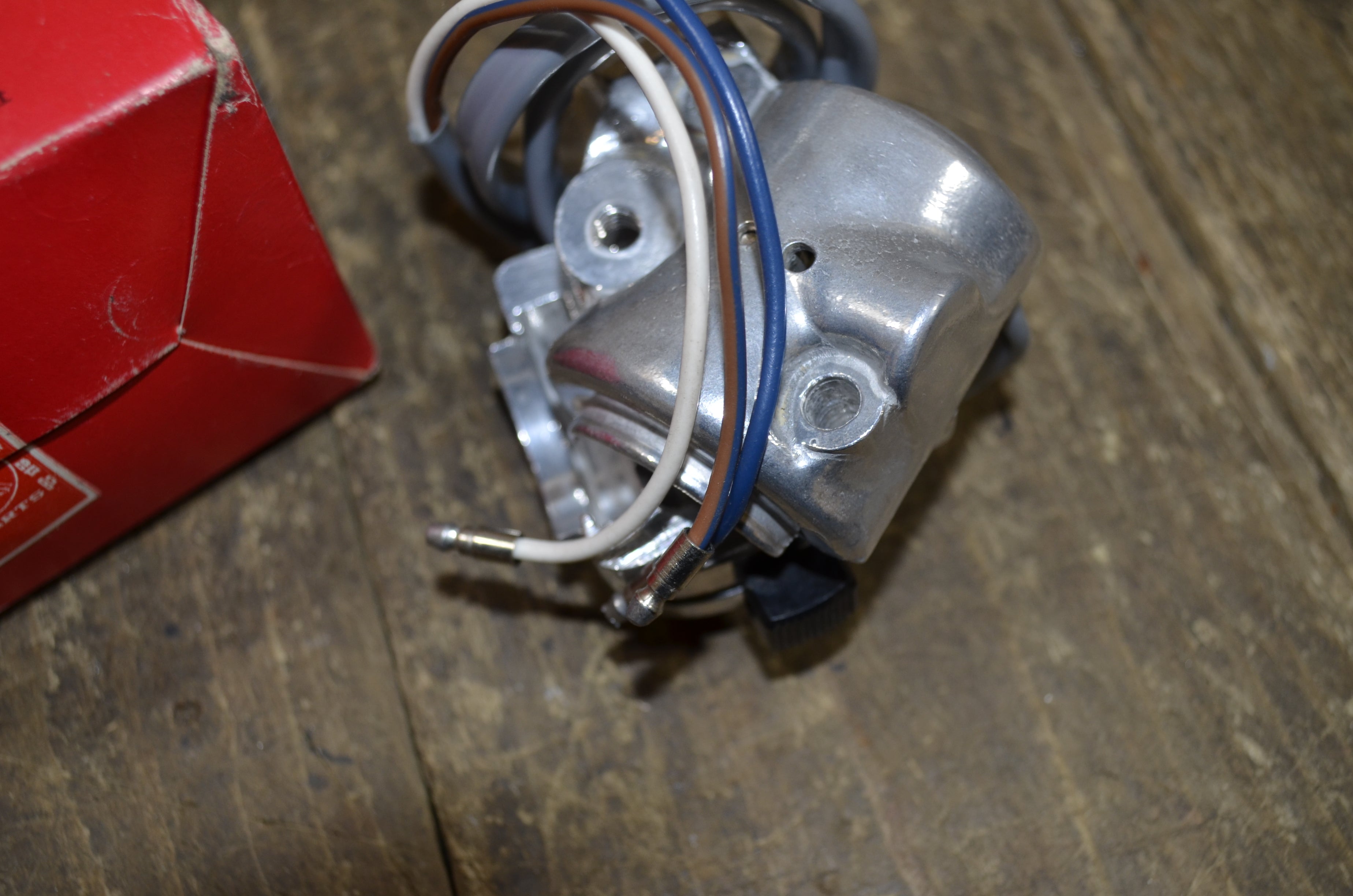 Honda CD125A ,Lighting Dimer Switch, Genuine NOS Honda Part Number 35300-242-621