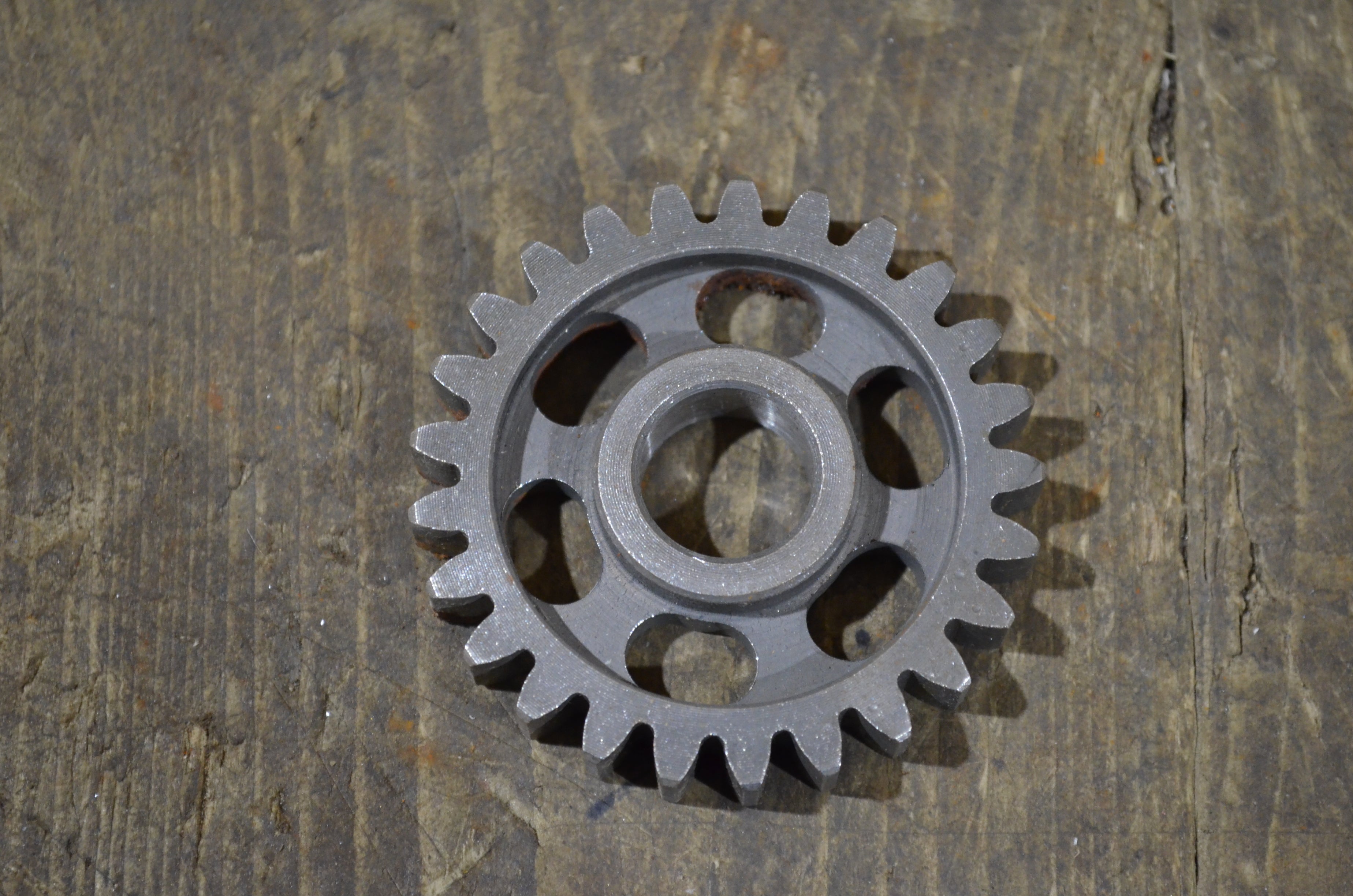 Honda C90 ,Top Transmission Gear, Genuine NOS Honda Part Number C902312