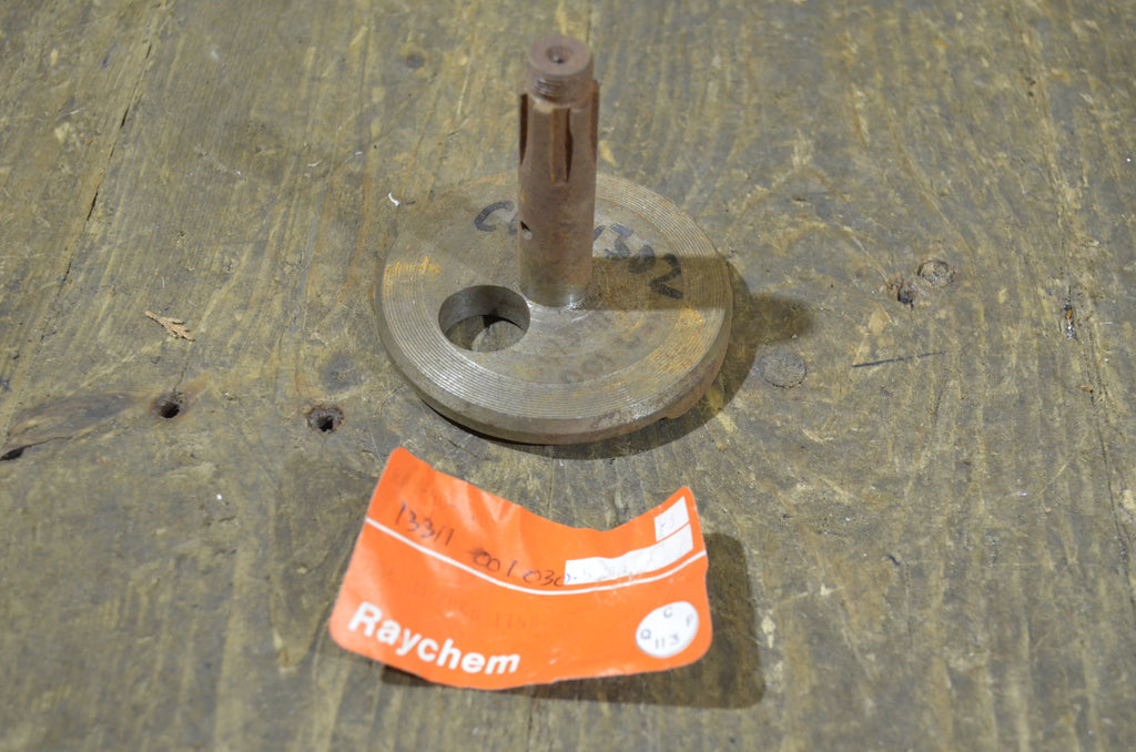 Honda C100 C105 ,Right Crankshaft Half, NOS Shop Spoiled Part Number 13311-001-030