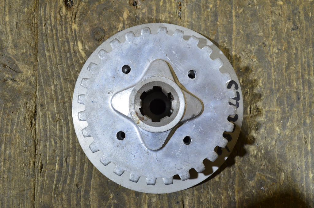 Honda C72 ,Clutch Center and Plate Clutch, NOS 22121-259-020 -22350-259-000