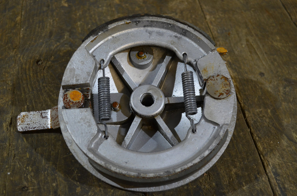 MAF 175 250 ,Brake Plate, With Brake shoes Used Part