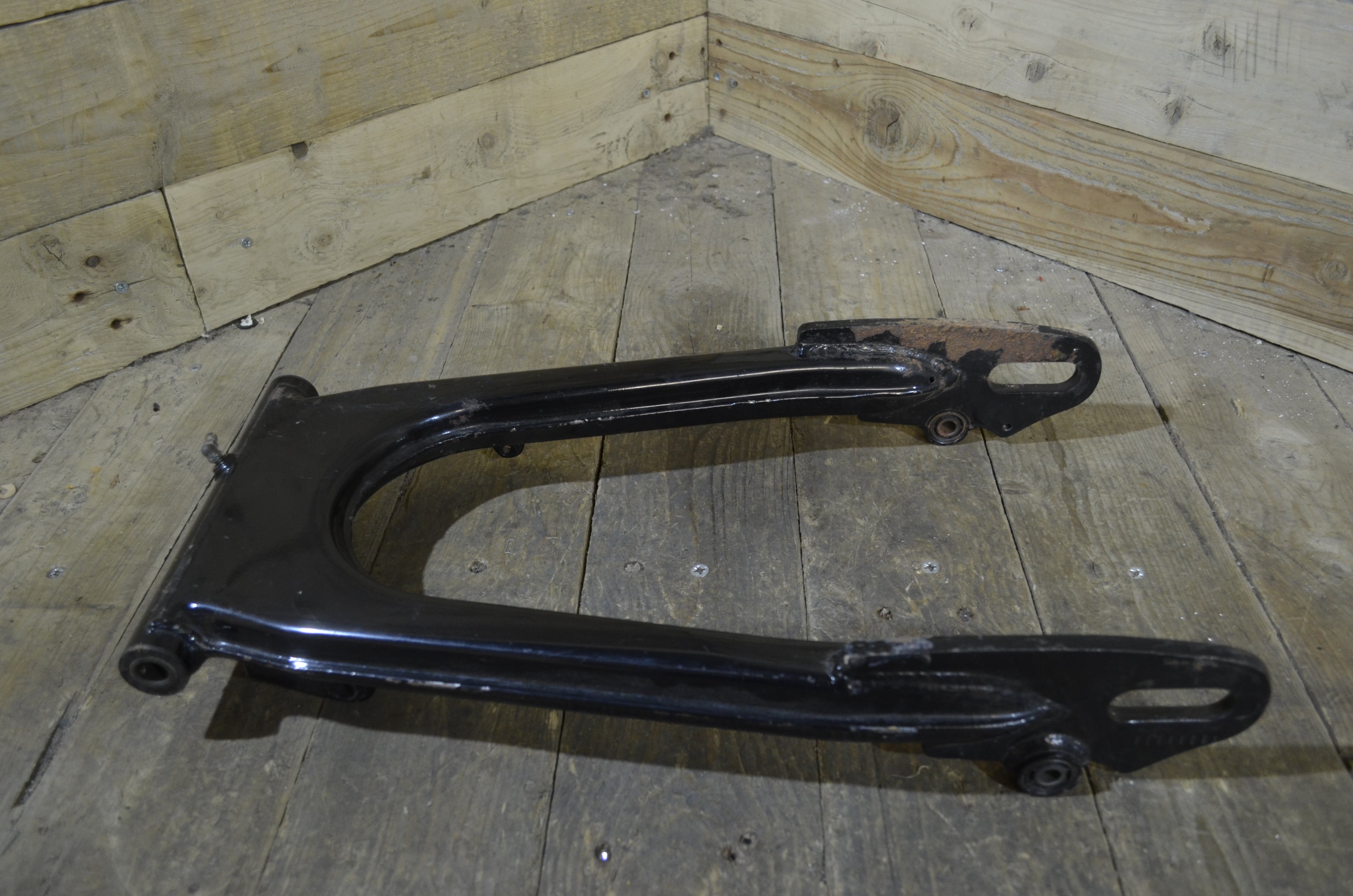 Honda CB750F CB750F1 ,Swinging Arm, Used Part Honda Part Number 52110-392-000ZA