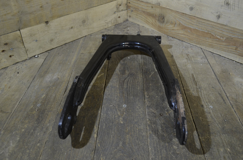 Honda CB750F CB750F1 ,Swinging Arm, Used Part Honda Part Number 52110-392-000ZA