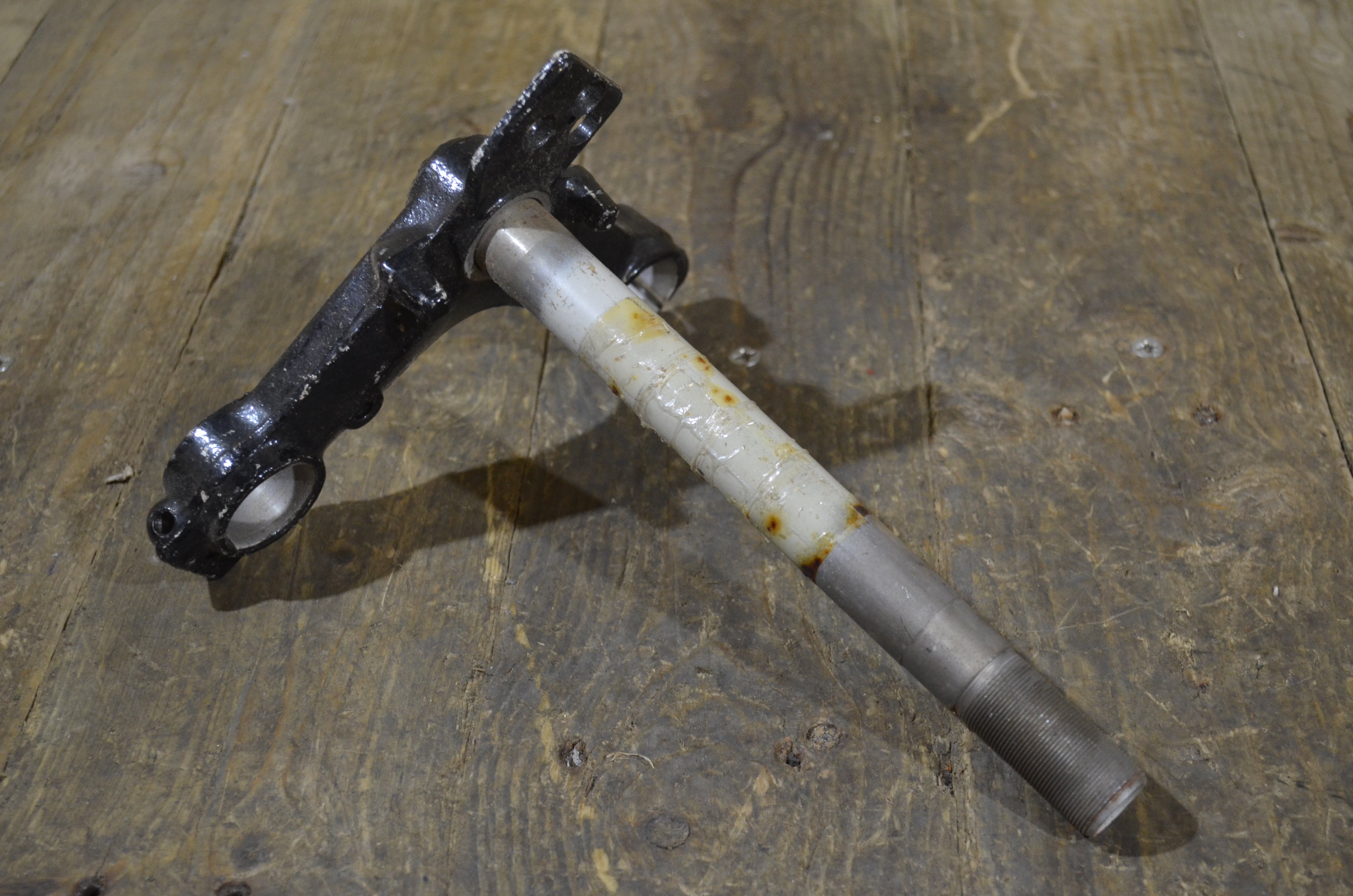 Honda SL XL 90-100-125  ,Bottom Steering Yoke, Shop Soiled NOS 53200-074-000B