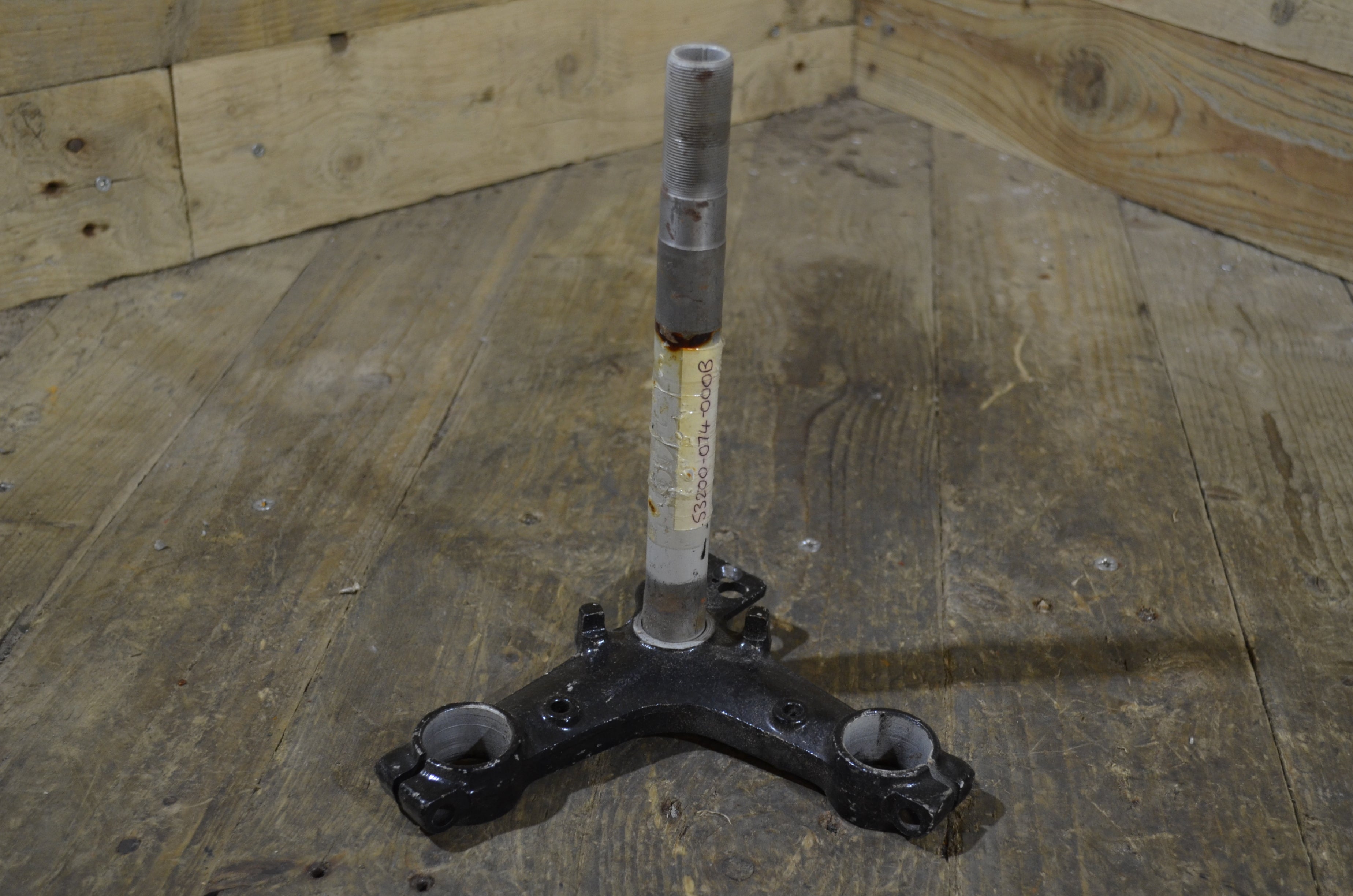 Honda SL XL 90-100-125  ,Bottom Steering Yoke, Shop Soiled NOS 53200-074-000B