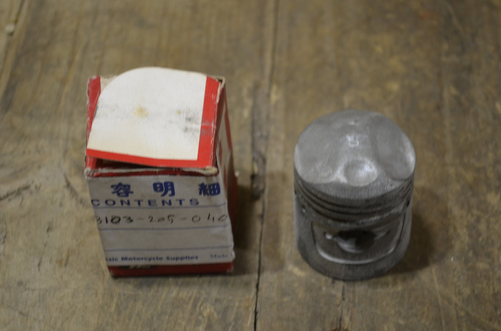 Honda CB92 ,Piston 0.50 Oversize, Genuine NOS Honda Part Number 13103-205-040