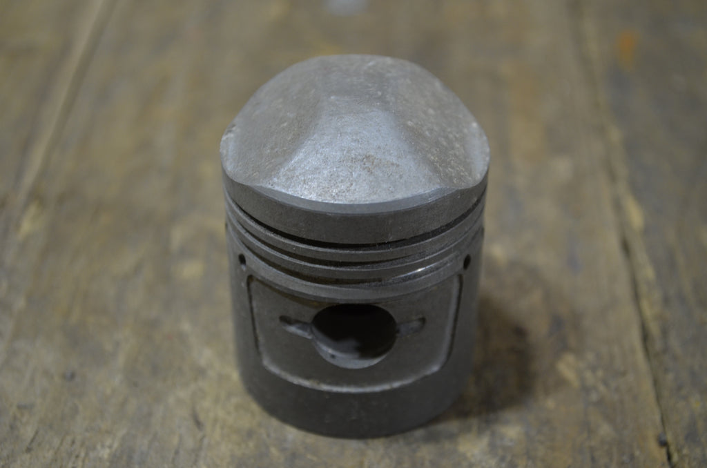 Honda CB92 Benly,STD Piston Genuine Race Kit Piston, NOS Part Number 13181-205-810