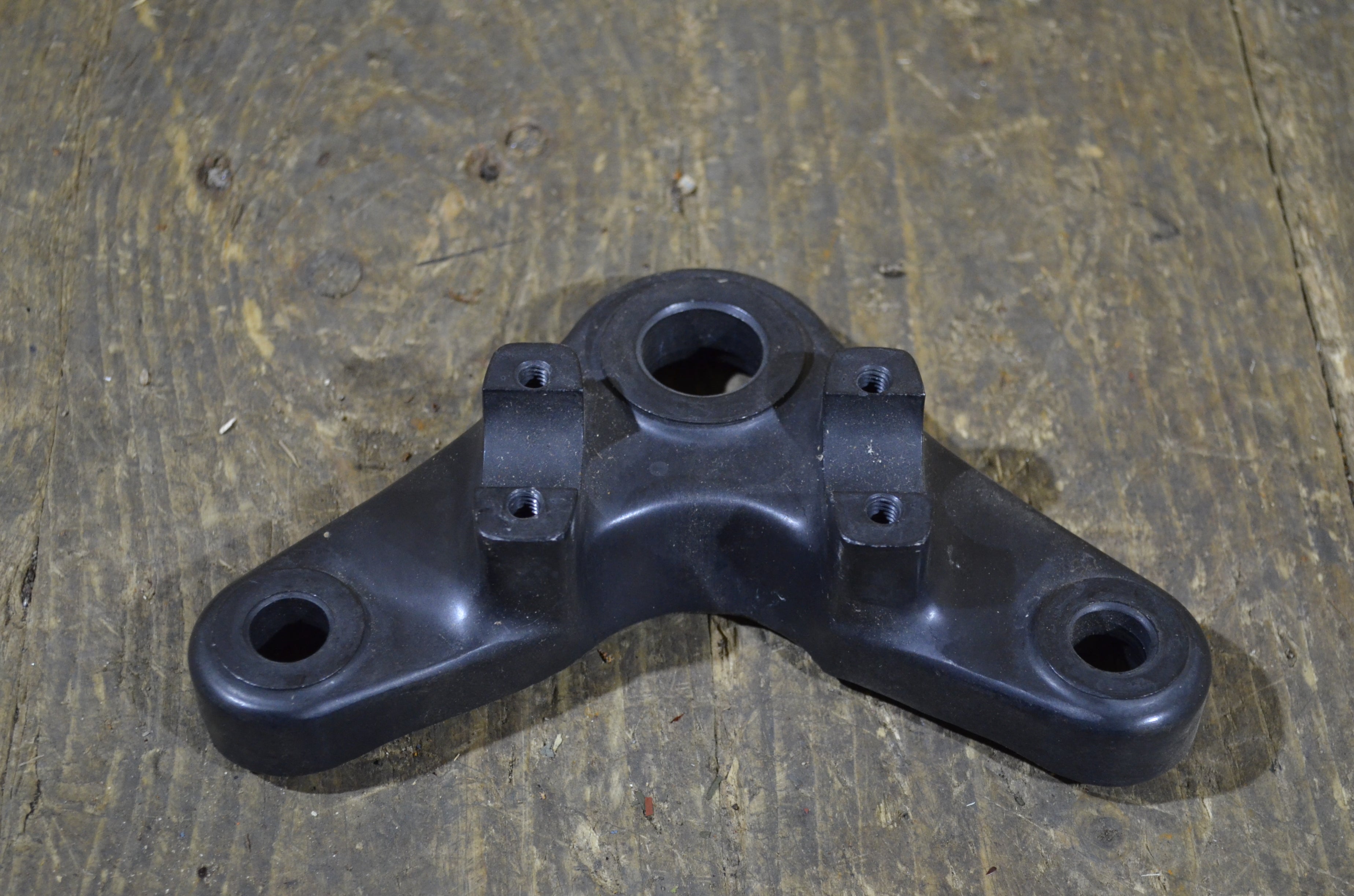 Honda CB125J ,Top Steering Yoke, Genuine NOS Part Number 53231-383-000
