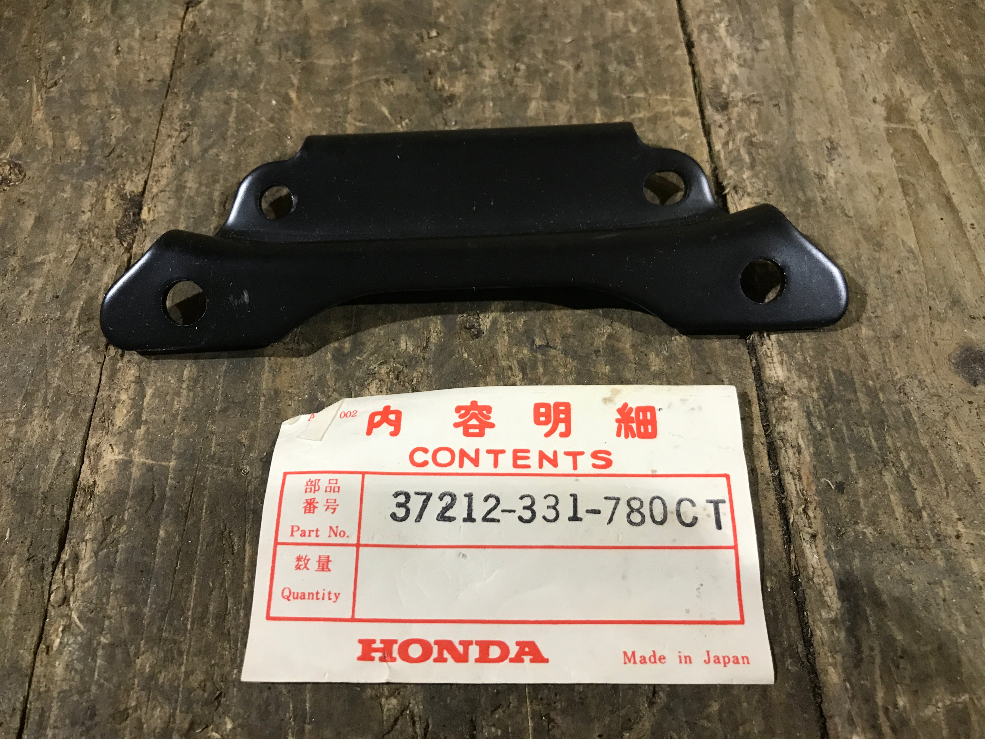Honda SL250 ,Speedometer Bracket, Genuine NOS Honda Part Number 37212-331-780CT