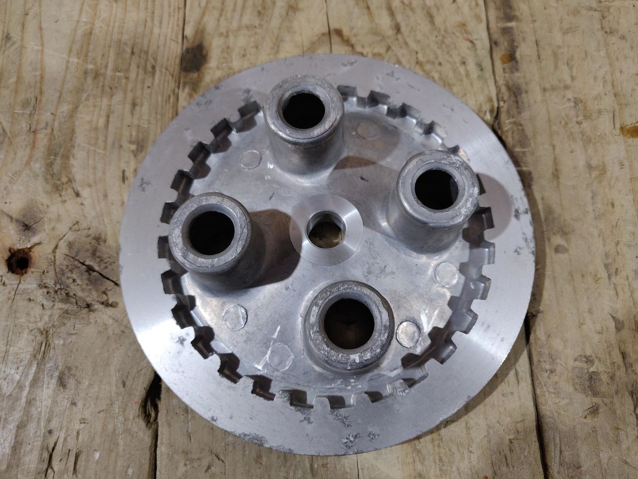 Honda C72 C77 C78 CA72 ,Clutch Pressure Plate, NOS Part Number 22350-259-000