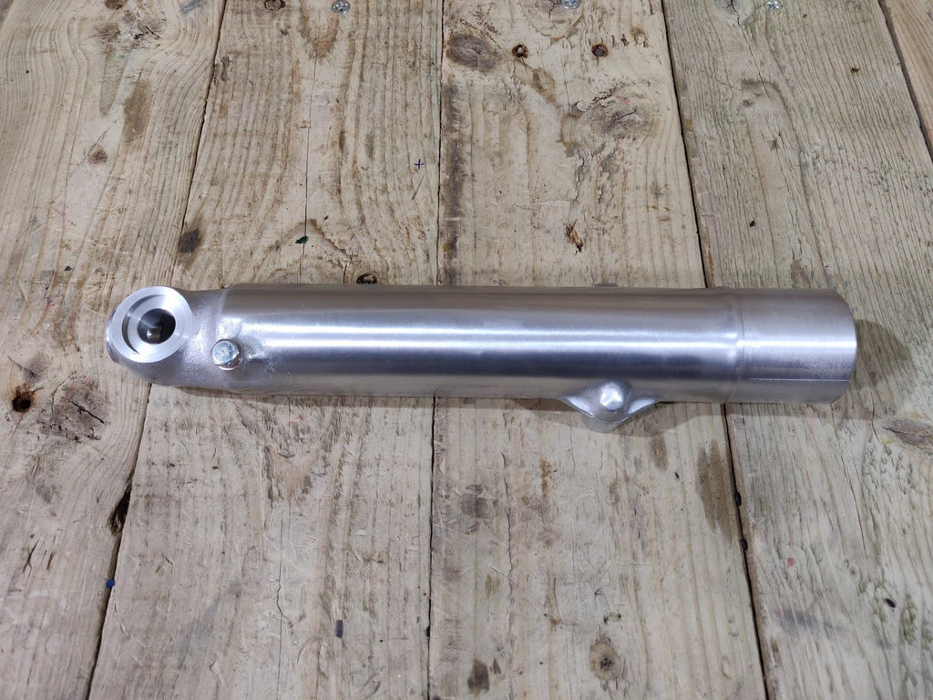 Honda CB125 CB175,Left Front Fork Leg, Genuine NOS Part Number 51520-336-000