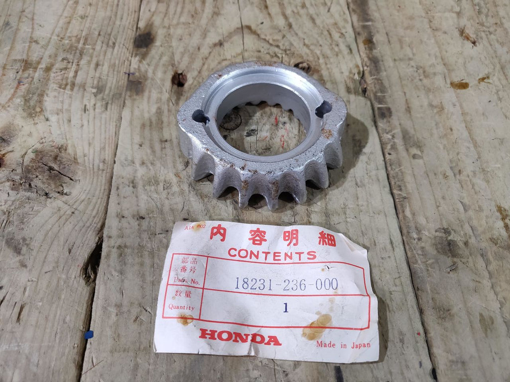 Honda CA CB CD CL175 ,Exhaust Joint, Genuine NOS Honda Part Number 18231236000