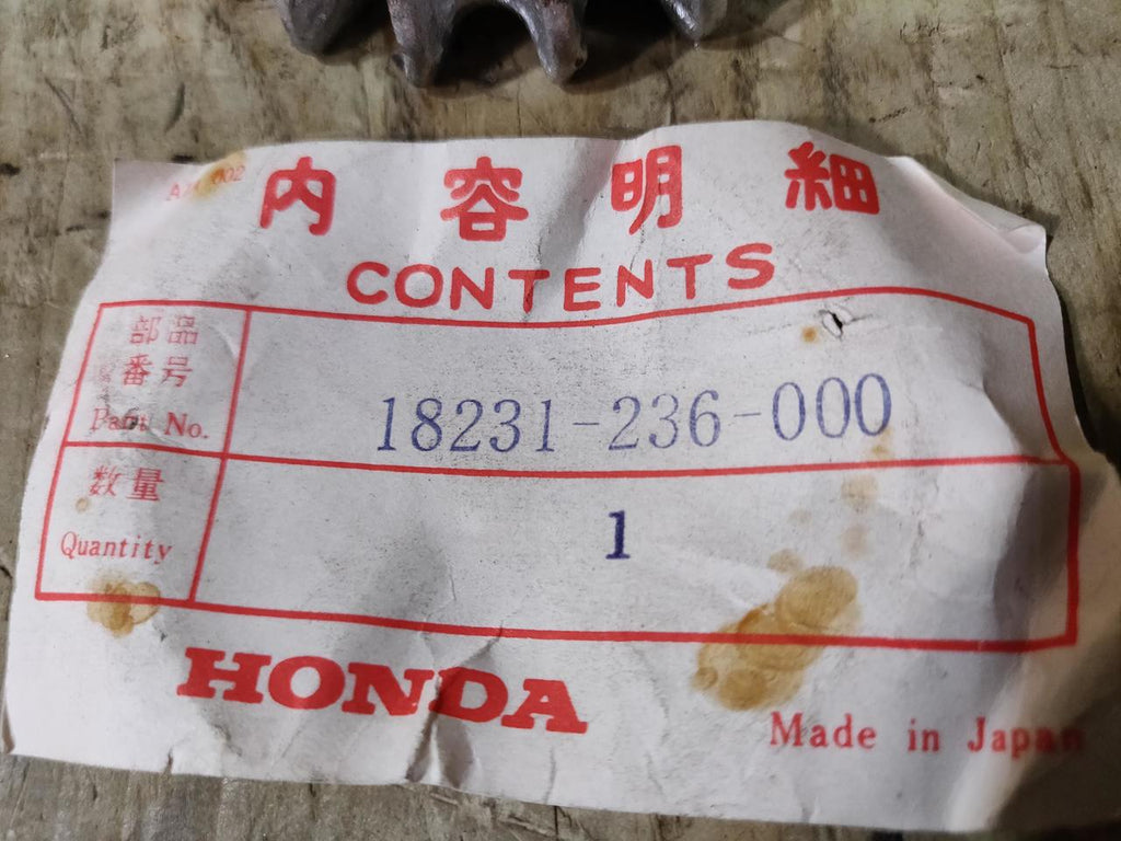Honda CA CB CD CL175 ,Exhaust Joint, Genuine NOS Honda Part Number 18231236000