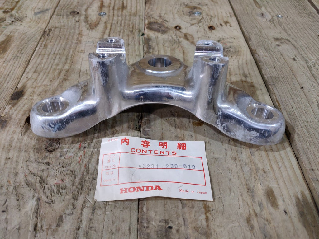 Honda CD CL SS125A ,Steering Top Yoke, Genuine NOS Part Number 53231-230-010