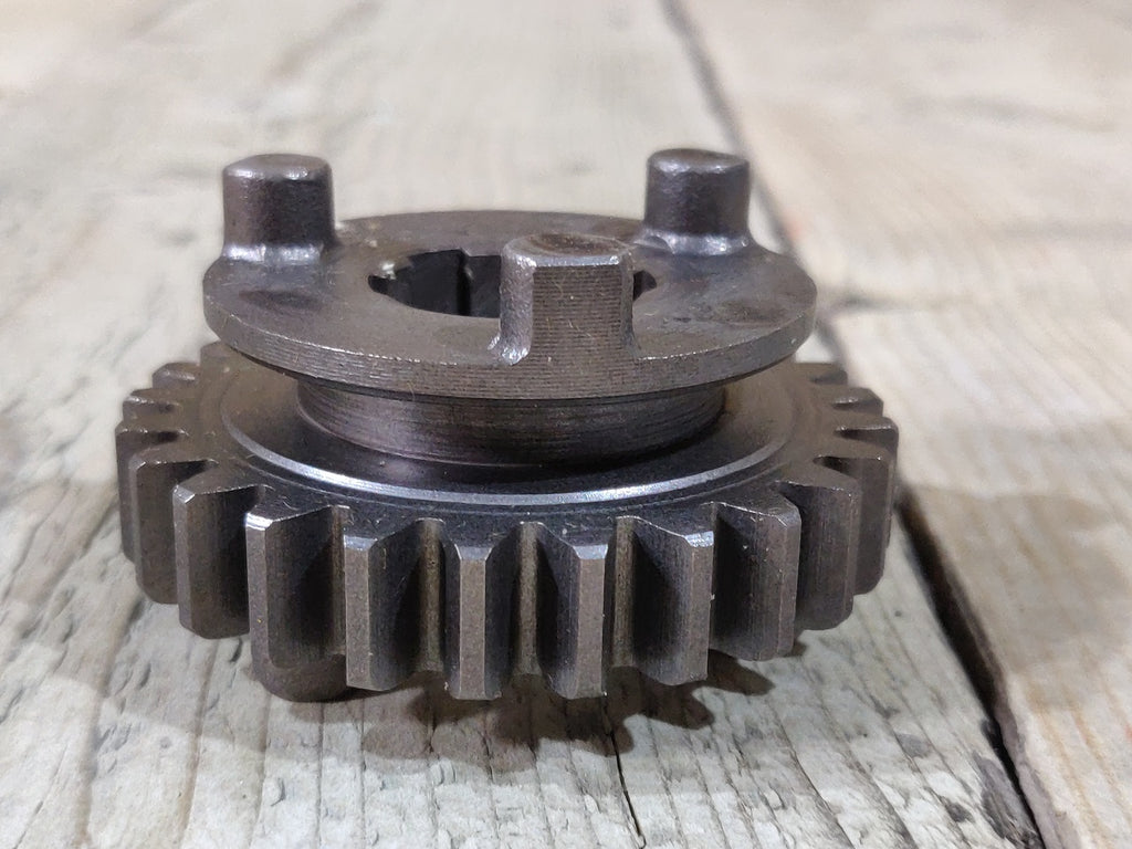 Honda CB175 ,5th Gear 25T, NOS Genuine Honda Part Number 23491-235-020