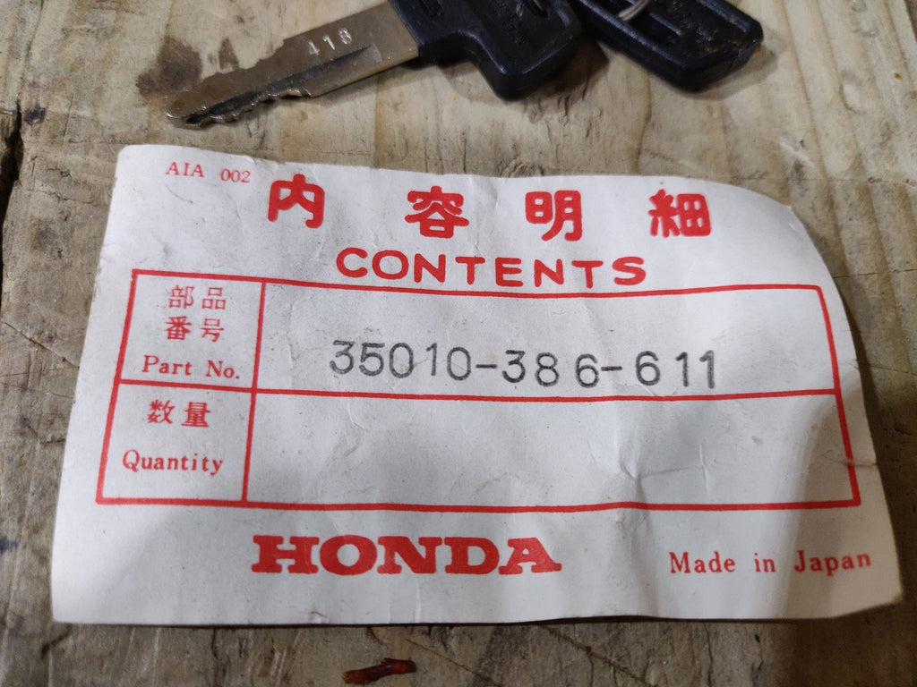 Honda XL250 K3 K4 ,Ignition Lock Key set, NOS Genuine Part Number 35010-386-611