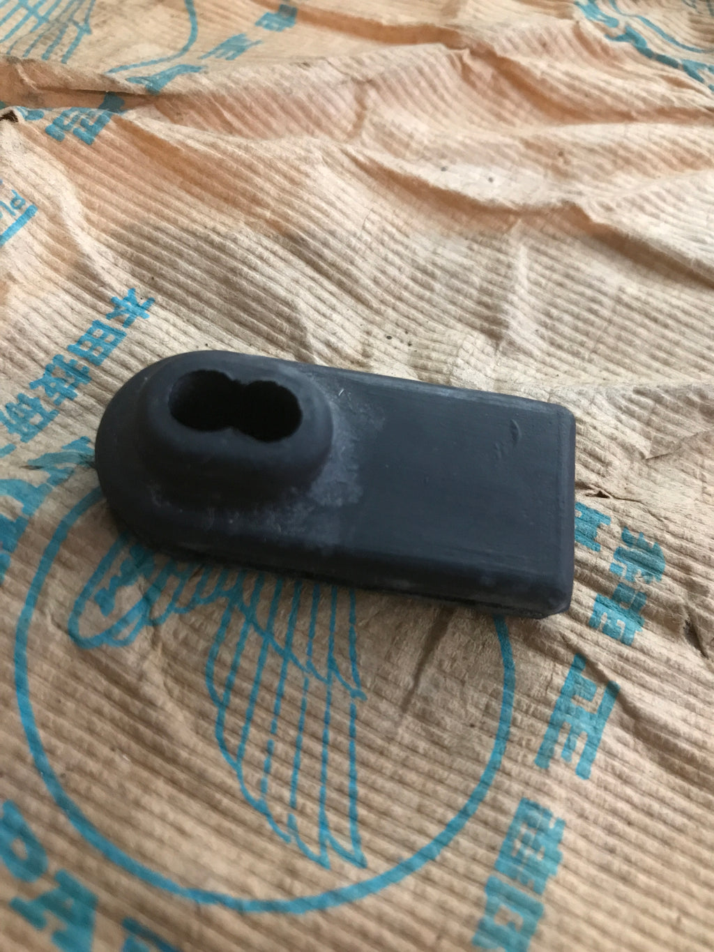 Honda C100 ,Crankcase Rubber for Electric Cables, NOS Part Number 32956-001-040